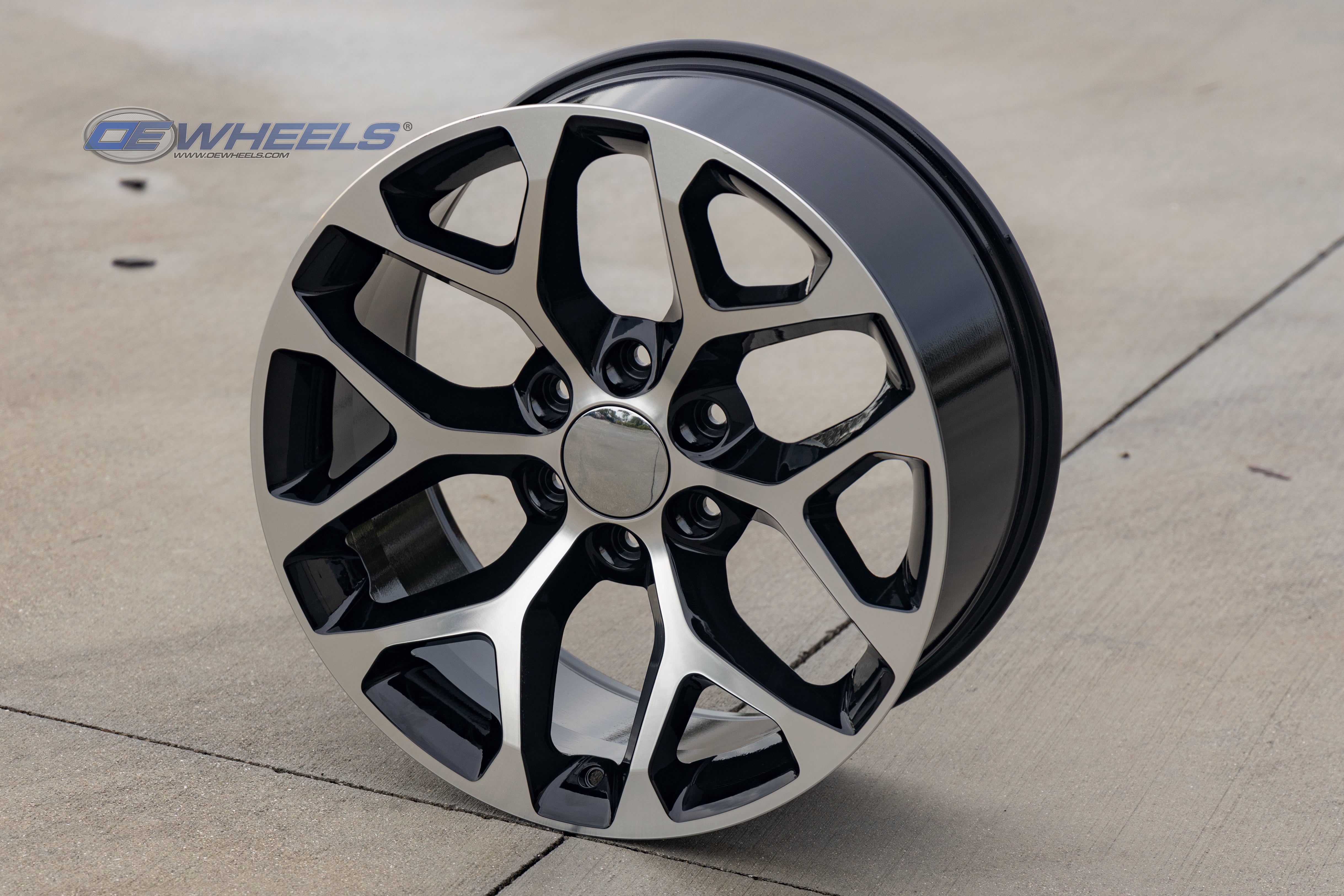 OE Wheels CV98B-24100-6550-24MB 24" Replica fits Chevy Silverado Black Machined