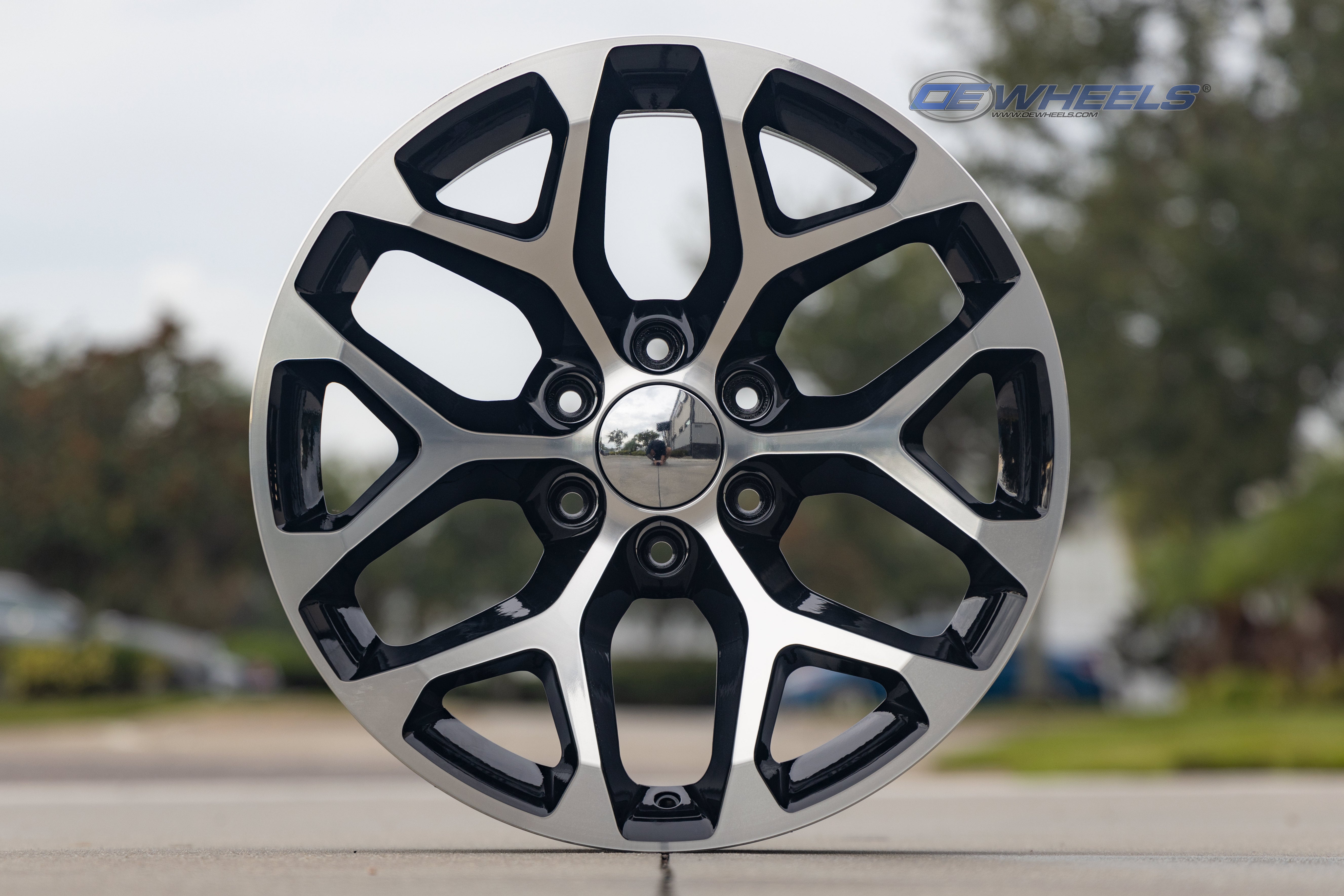 OE Wheels CV98B-20090-6550-24MB 20" Replica fits Chevy Silverado Black Mach'd