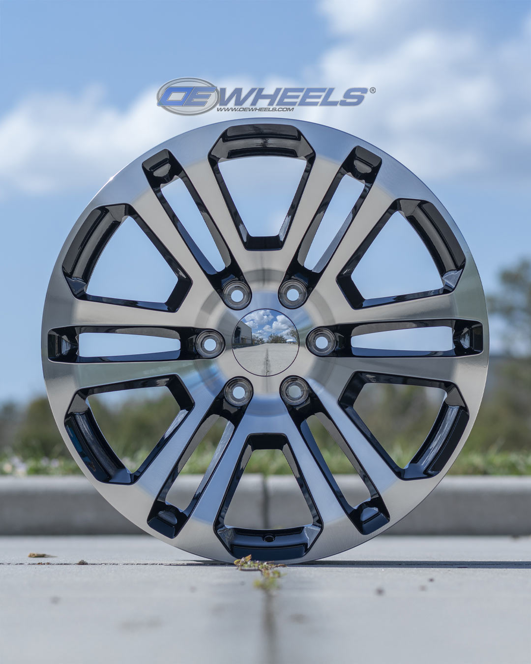 OE Wheels CV99-20090-6550-31MB 20" Replica CV99 fits GMC Sierra 20x9 Machined