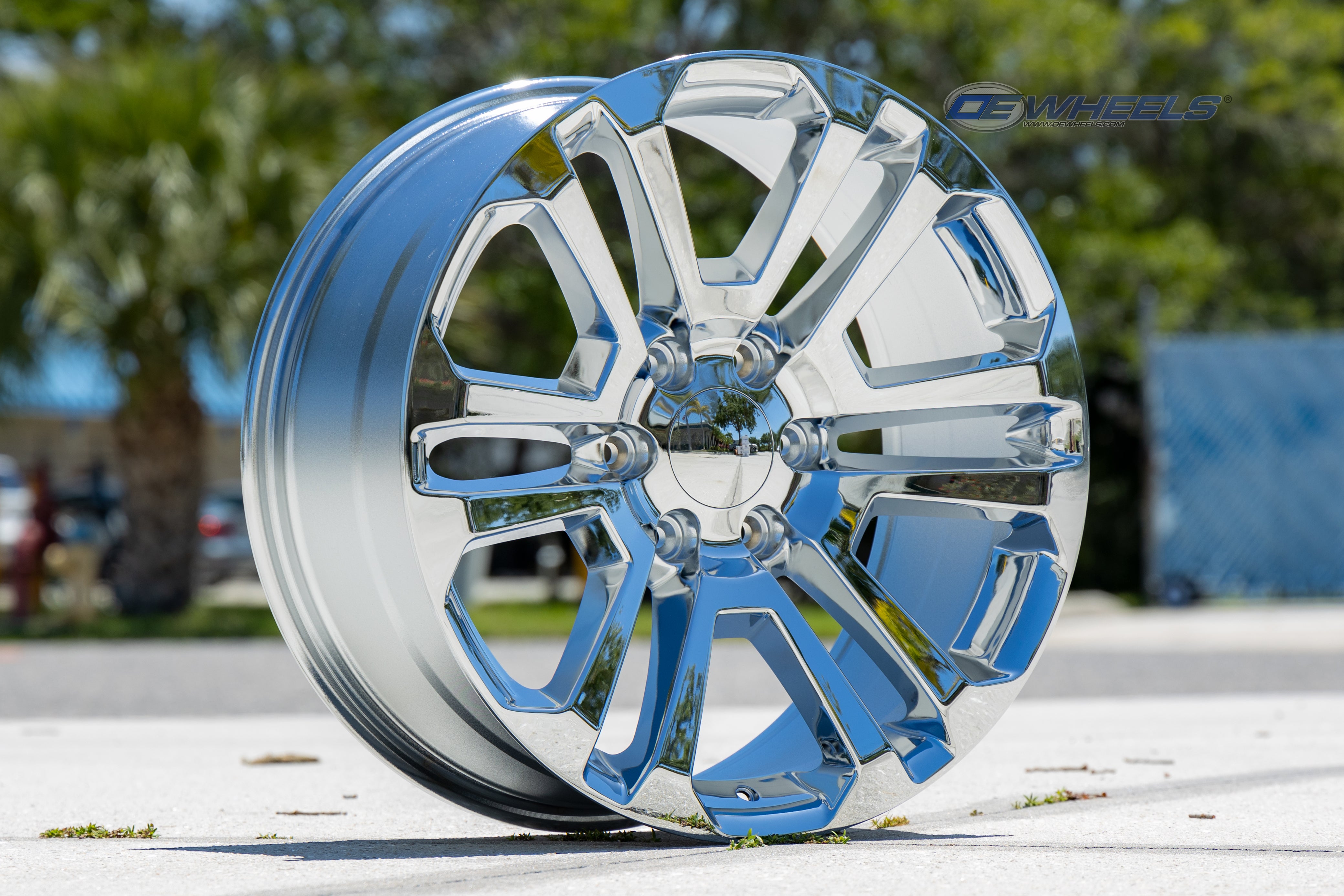 OE Wheels CV99-22090-6550-24C 22" Replica CV99 fits GMC Sierra 22x9 Chrome
