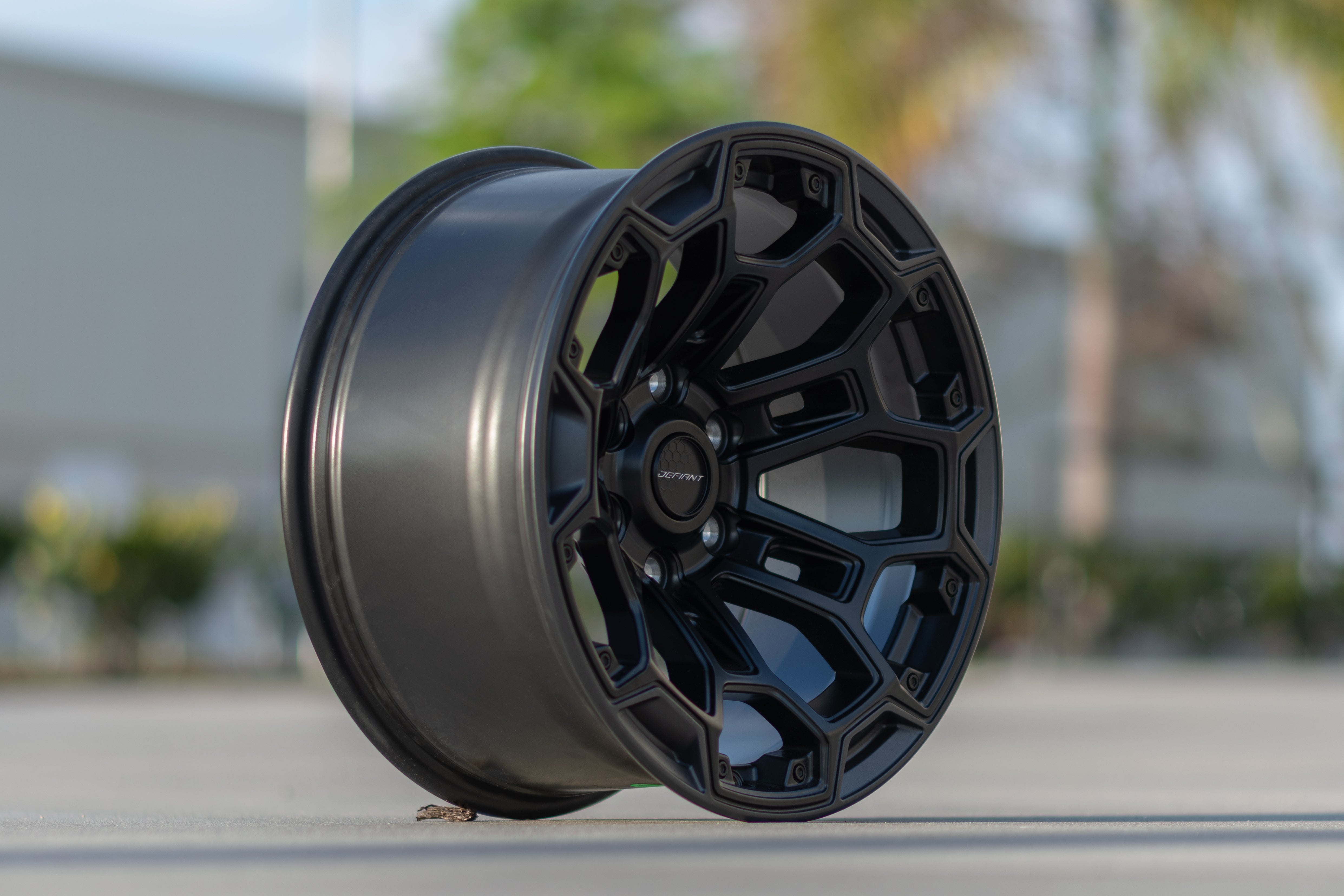 DEFIANT DF03-20090-6550-12B1G1 6x5.5" -12et in Satin Black w/ Satin Charcoal