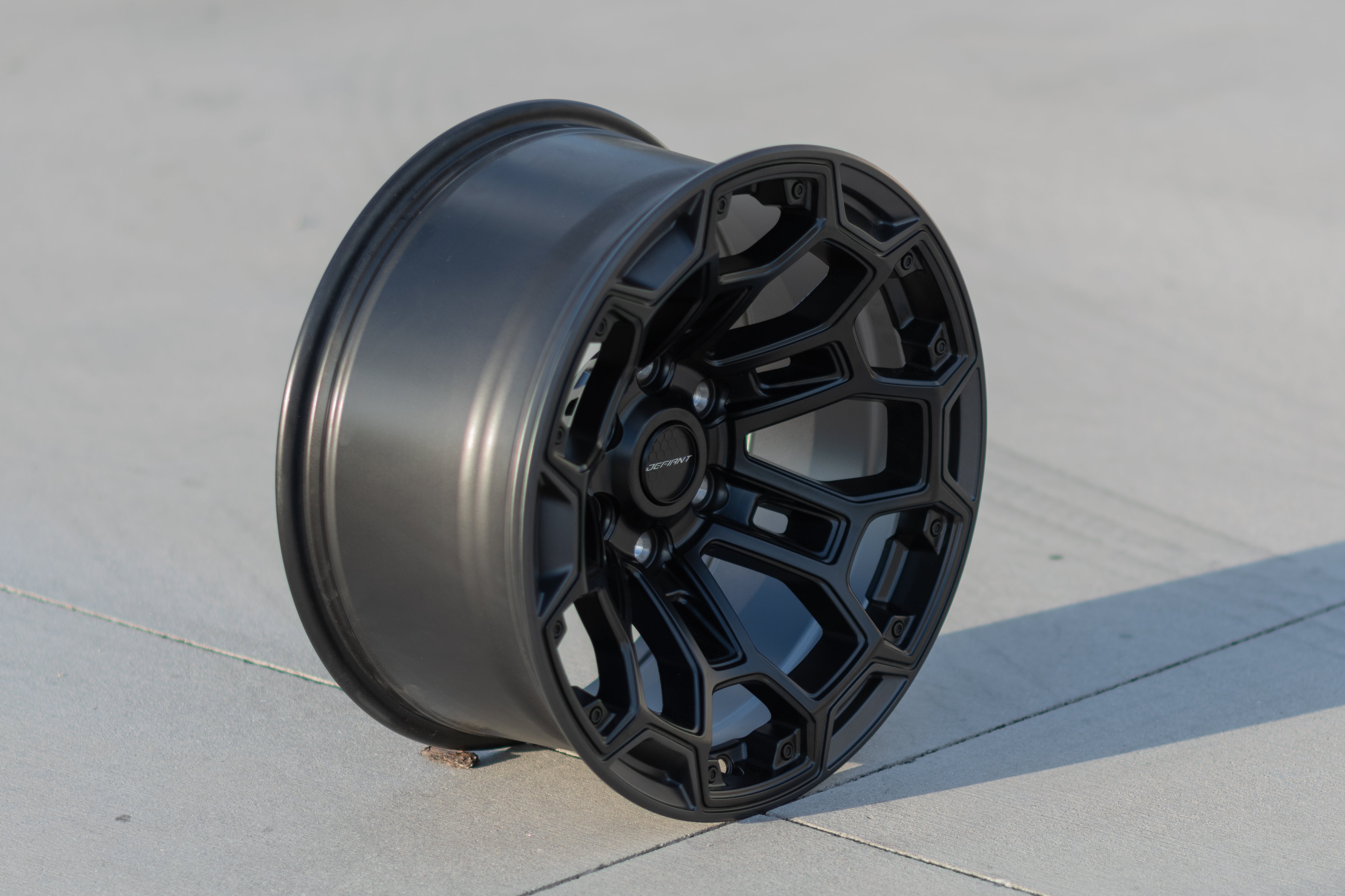 DEFIANT DF03-20090-6550-12B 20x9 6x5.5" -12et in Gloss Black
