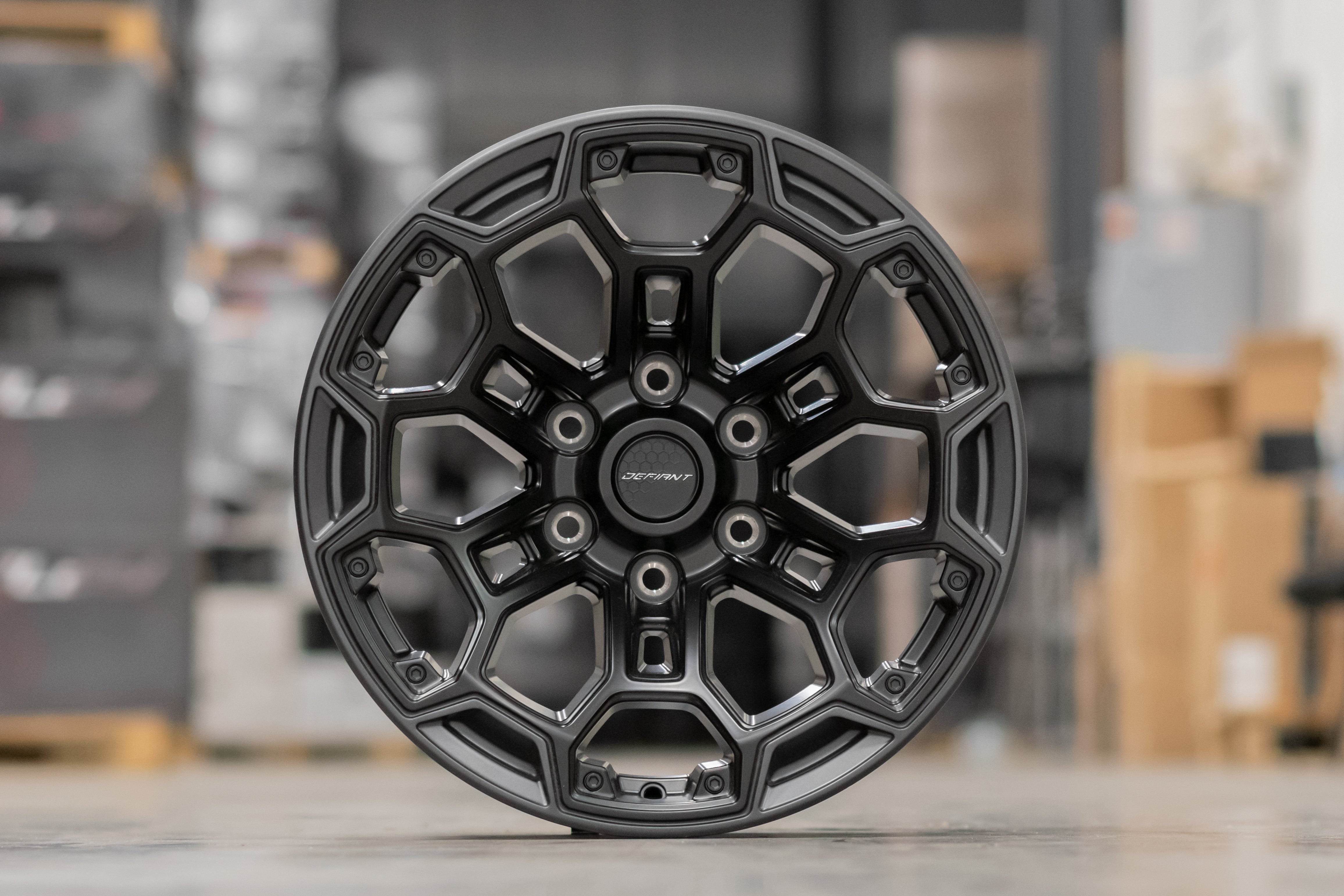 DEFIANT DF03-20090-6550-12B1G1 6x5.5" -12et in Satin Black w/ Satin Charcoal