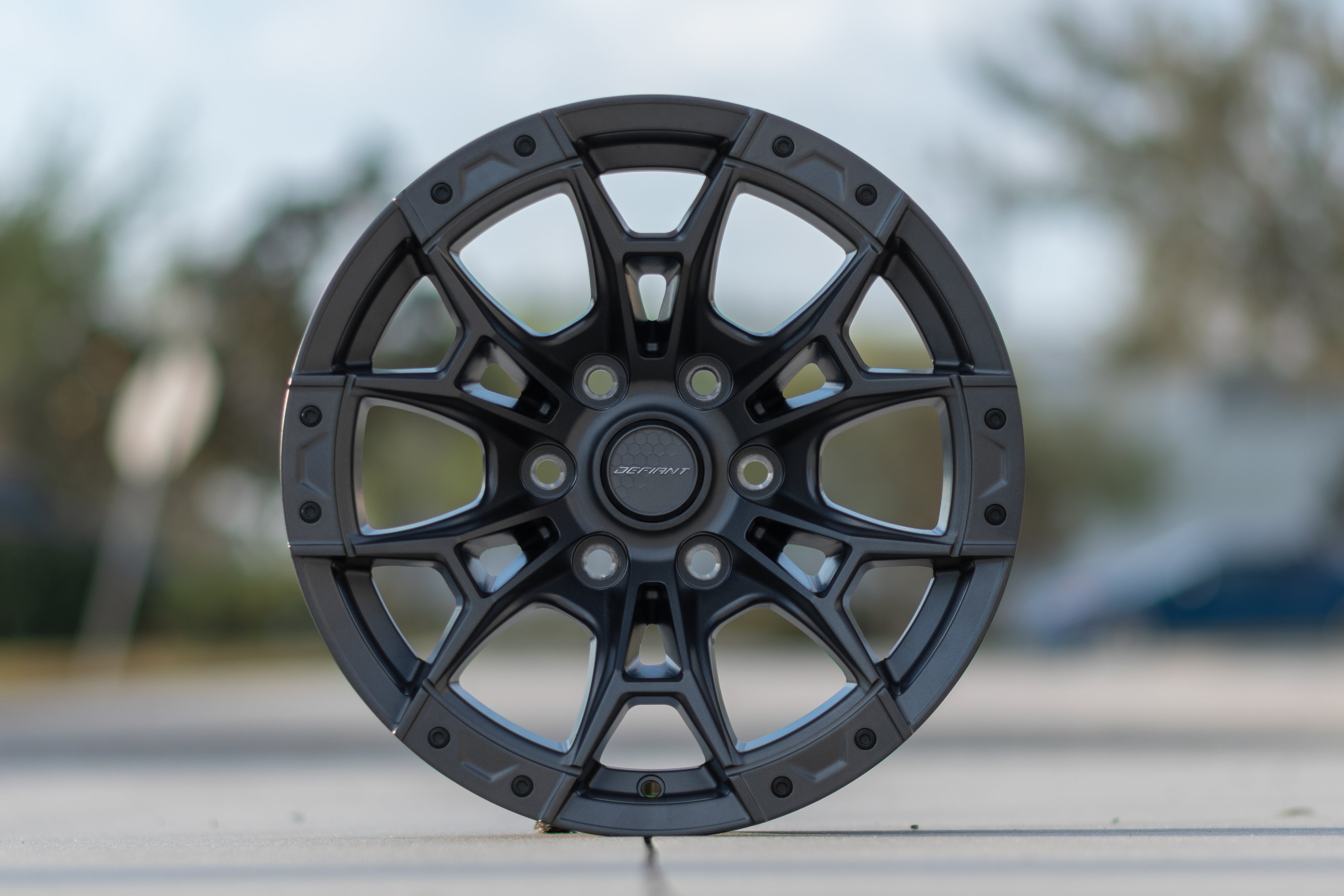 DEFIANT DF04-17090-6135-12G1 17x9 6x135mm +12et in Dark Satin Charcoal