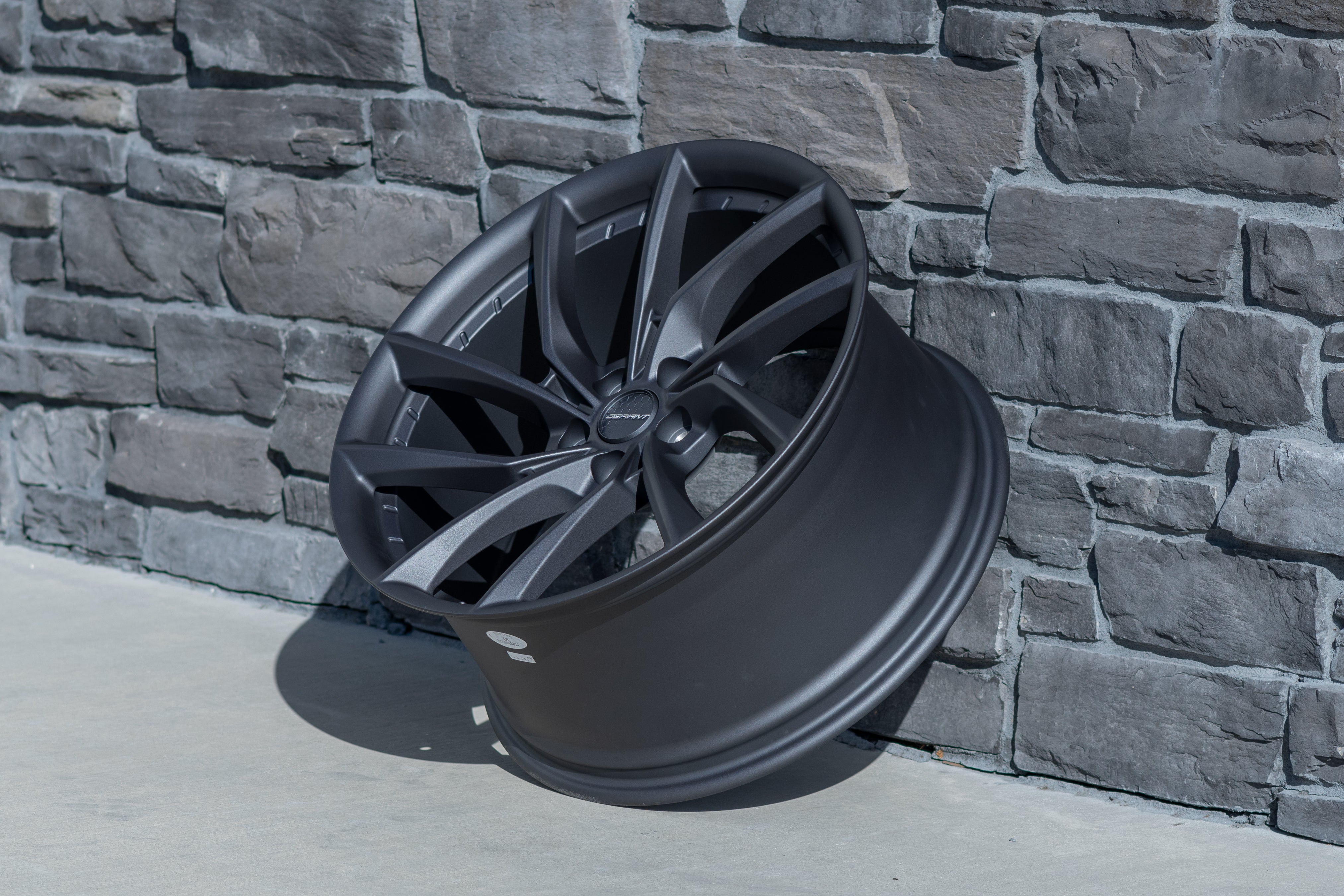 DEFIANT DF06-20100-5450-35G1 20x10 5x4.5" +35et in Dark Satin Charcoal