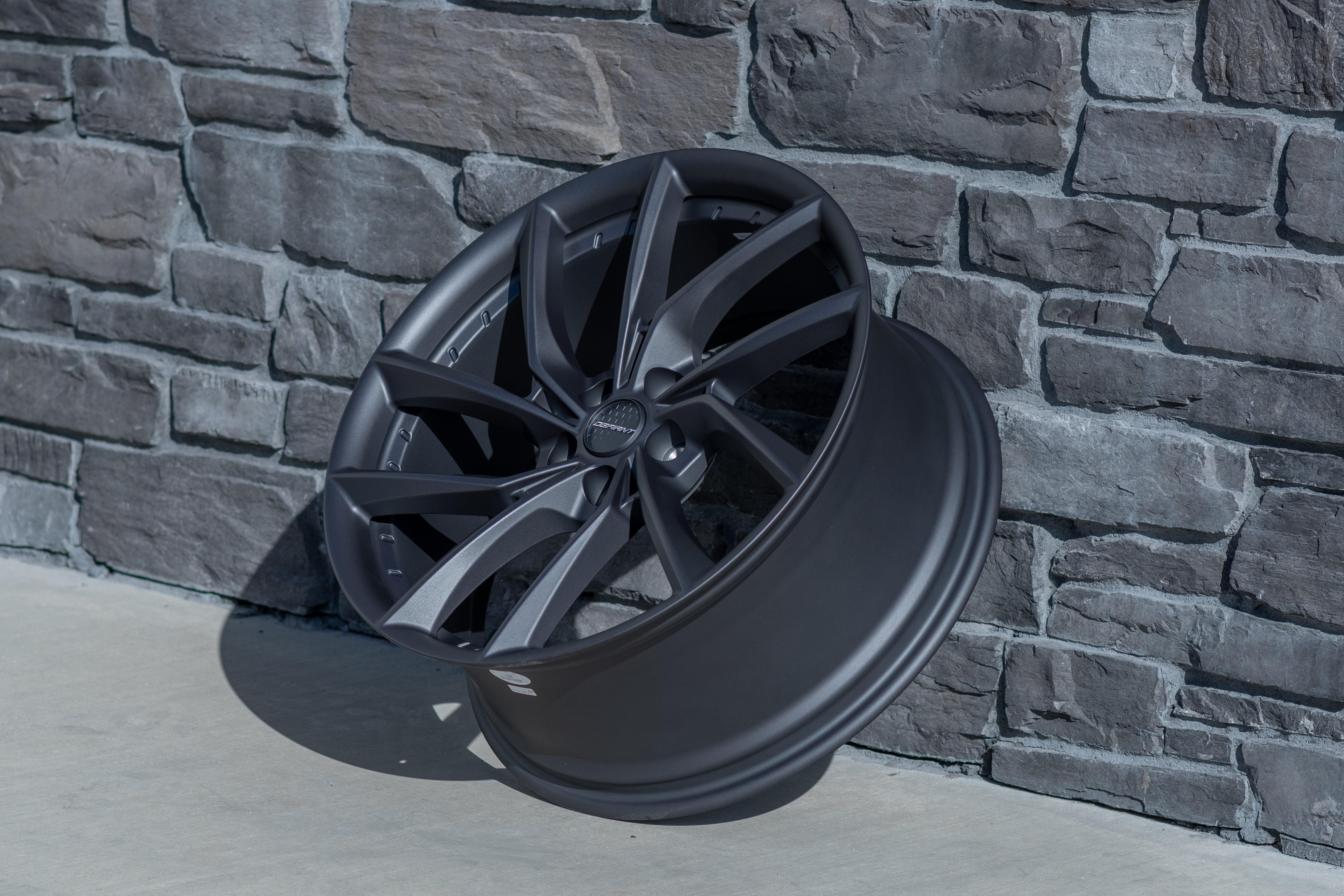 DEFIANT DF06-20090-5450-35G1 20x9 5x4.5" +35et in Dark Satin Charcoal