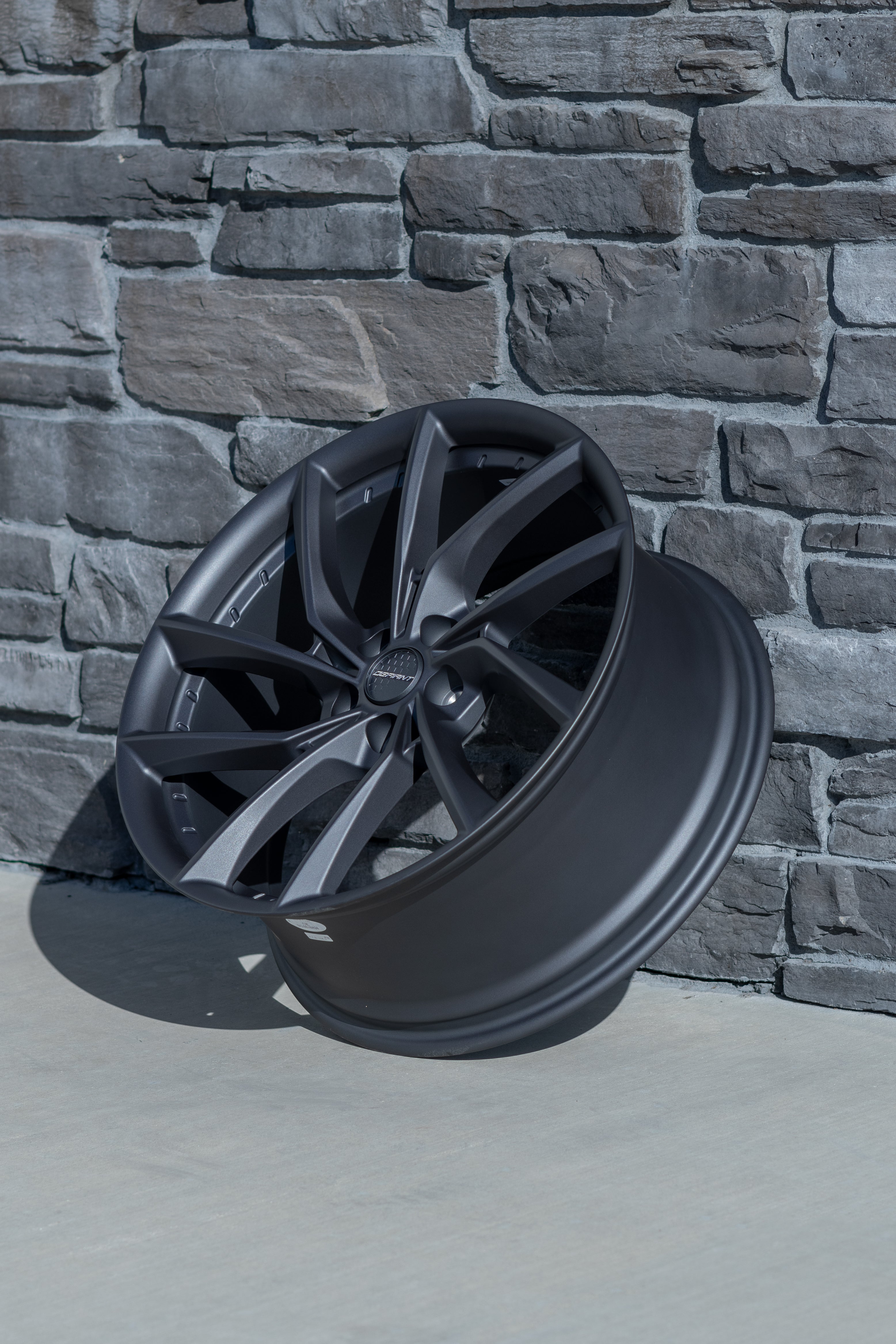 DEFIANT DF06-20090-5450-35G1 20x9 5x4.5" +35et in Dark Satin Charcoal