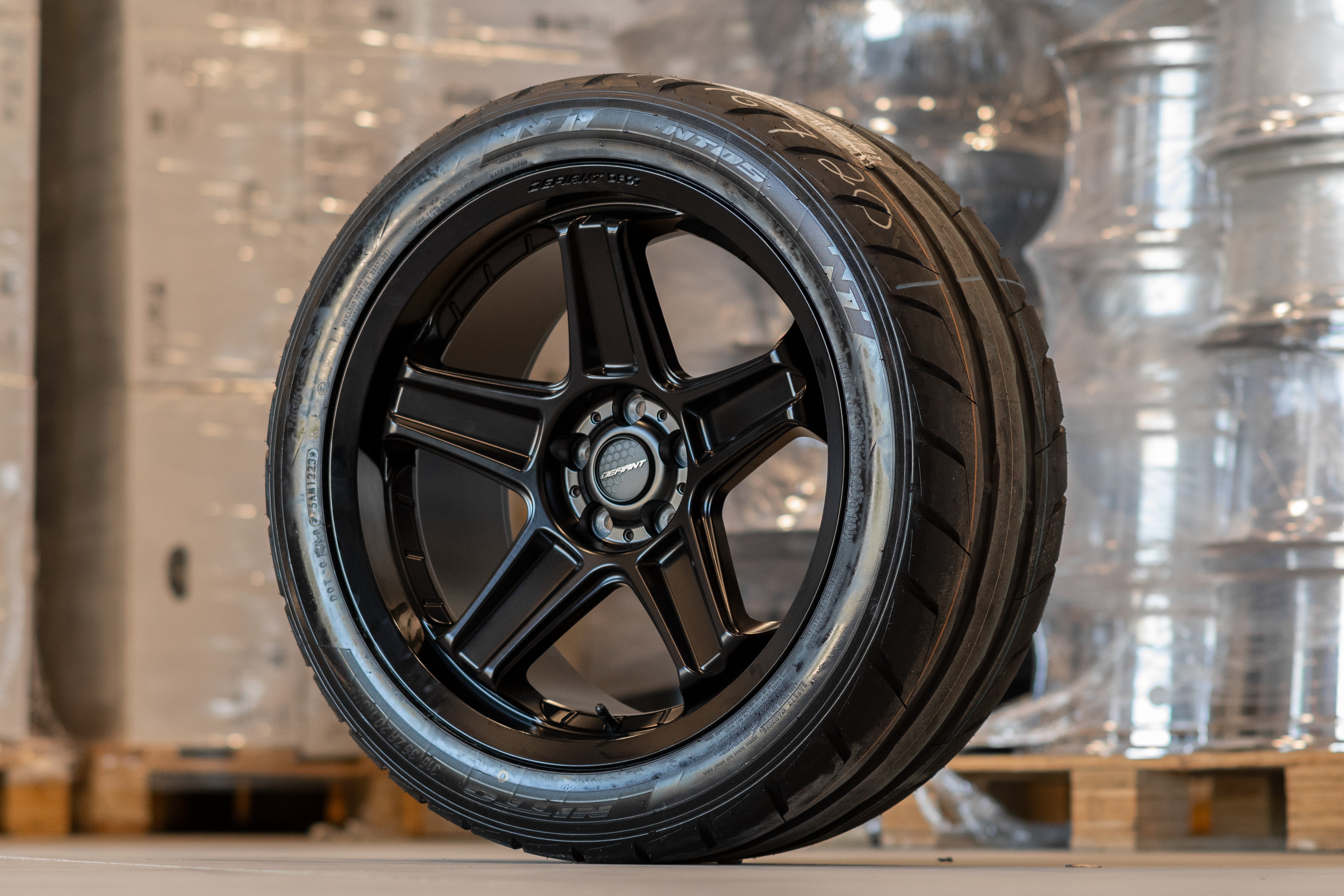 DEFIANT DF07-20105-5115-26B1 20x10.5 5x115mm +26et in Satin Black