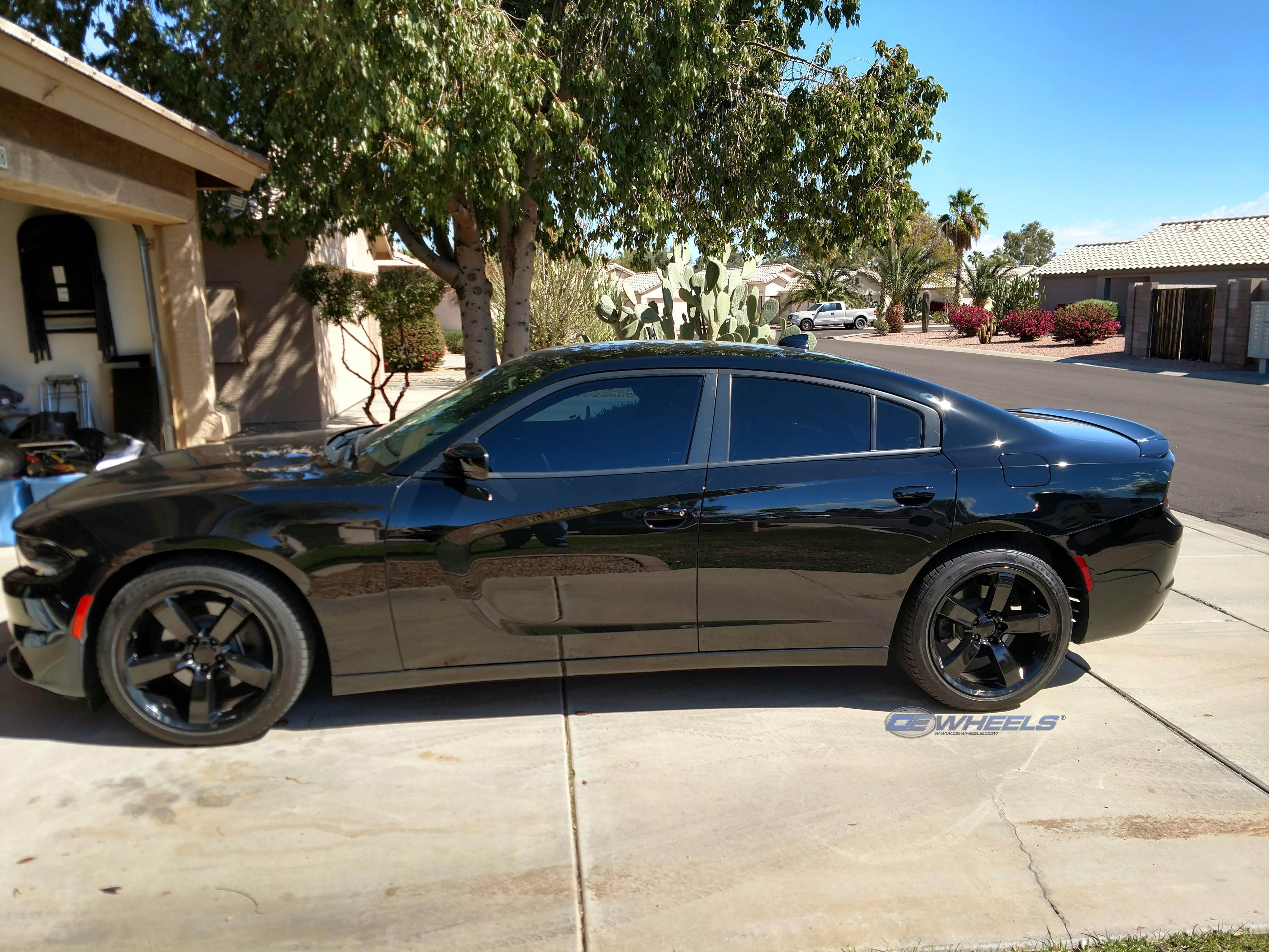 OE Wheels DG04-20090-5115-20B 20" Replica DG04 fits Dodge Charger SRT 20x9 Black
