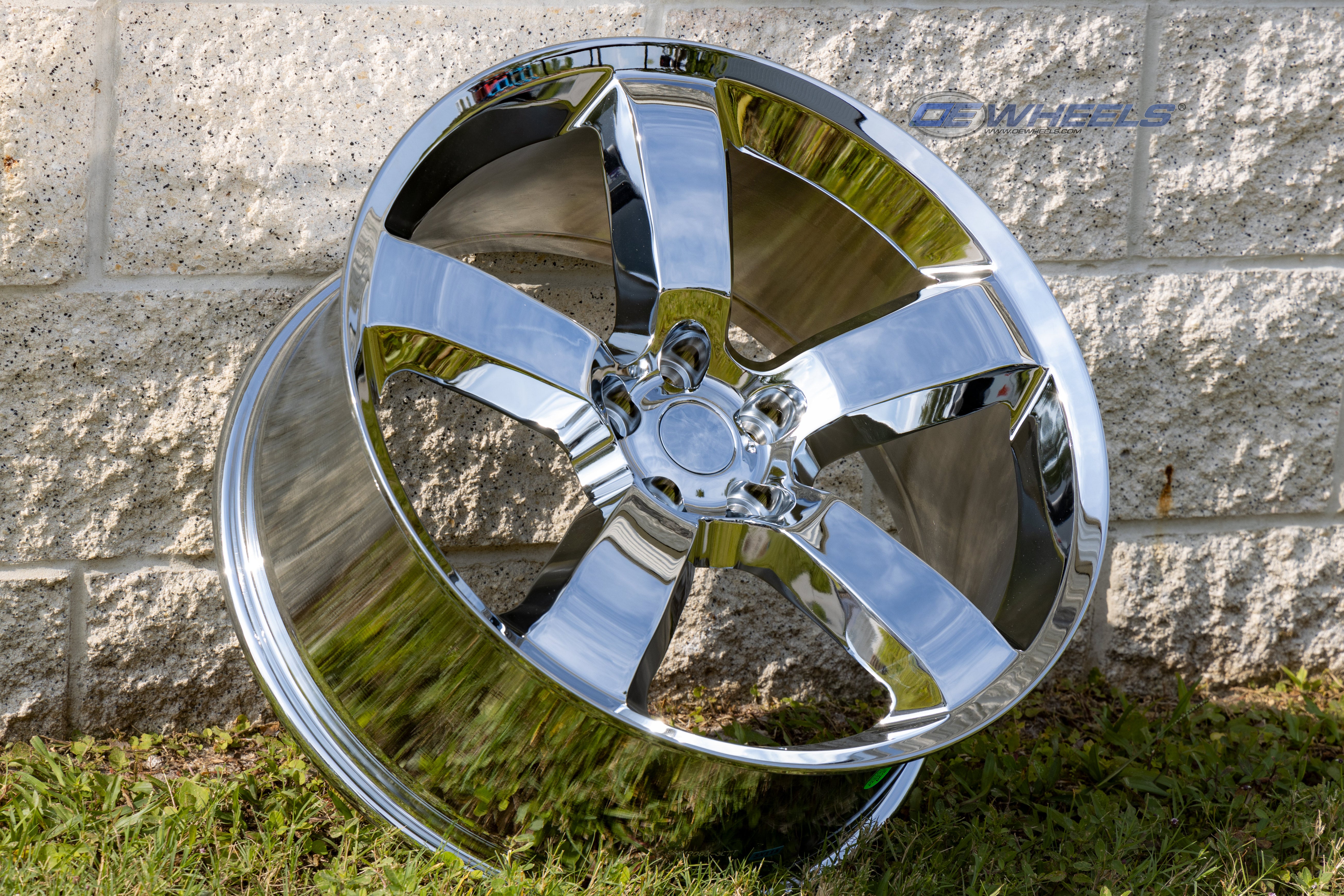 OE Wheels DG04-20090-5115-20C 20" Replica fits Dodge Charger SRT 20x9 Chrome