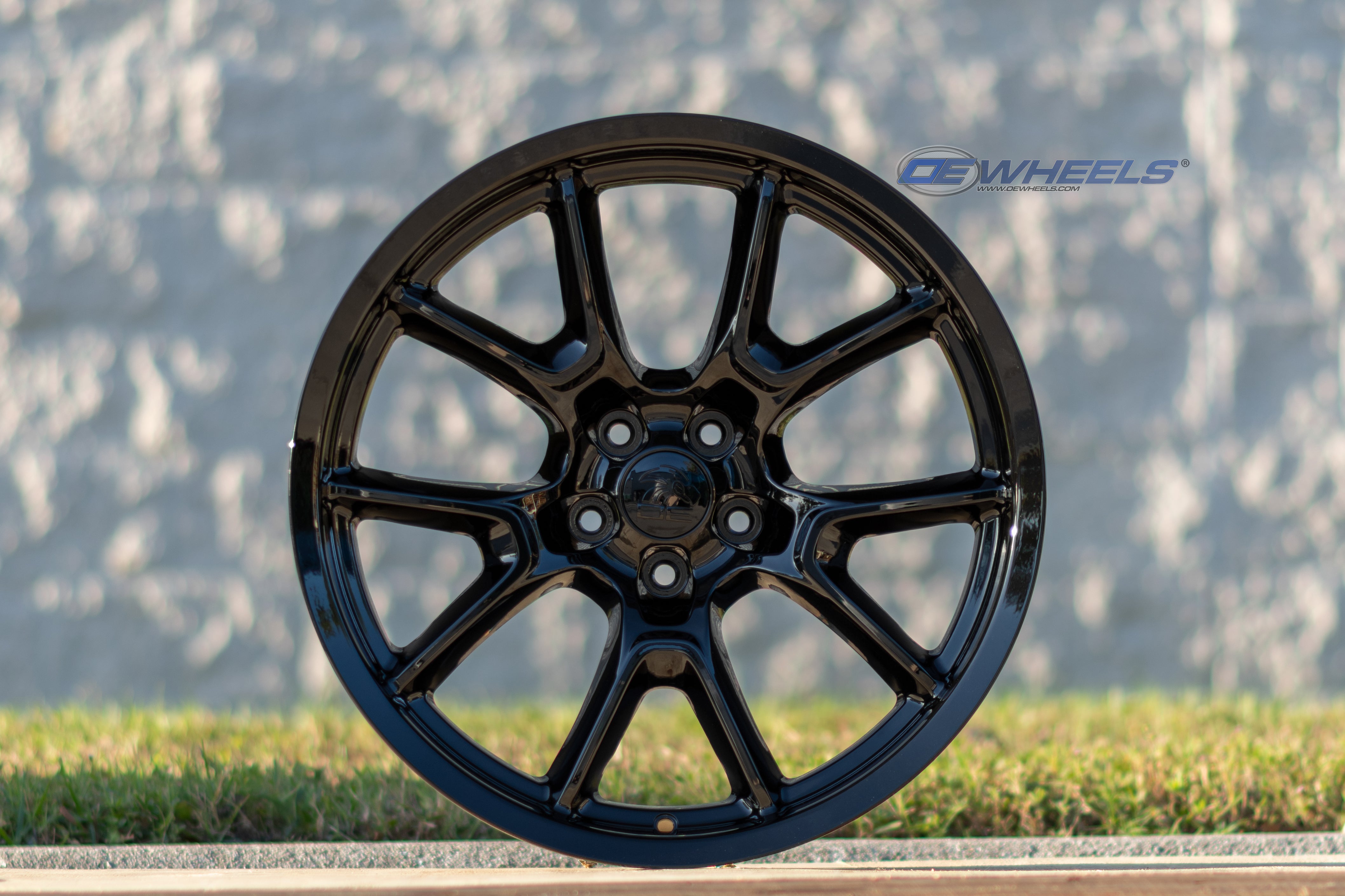 OE Wheels DG21-20090-5115-18B 20" Replica fits Dodge Challenger 20x9 Gloss Black