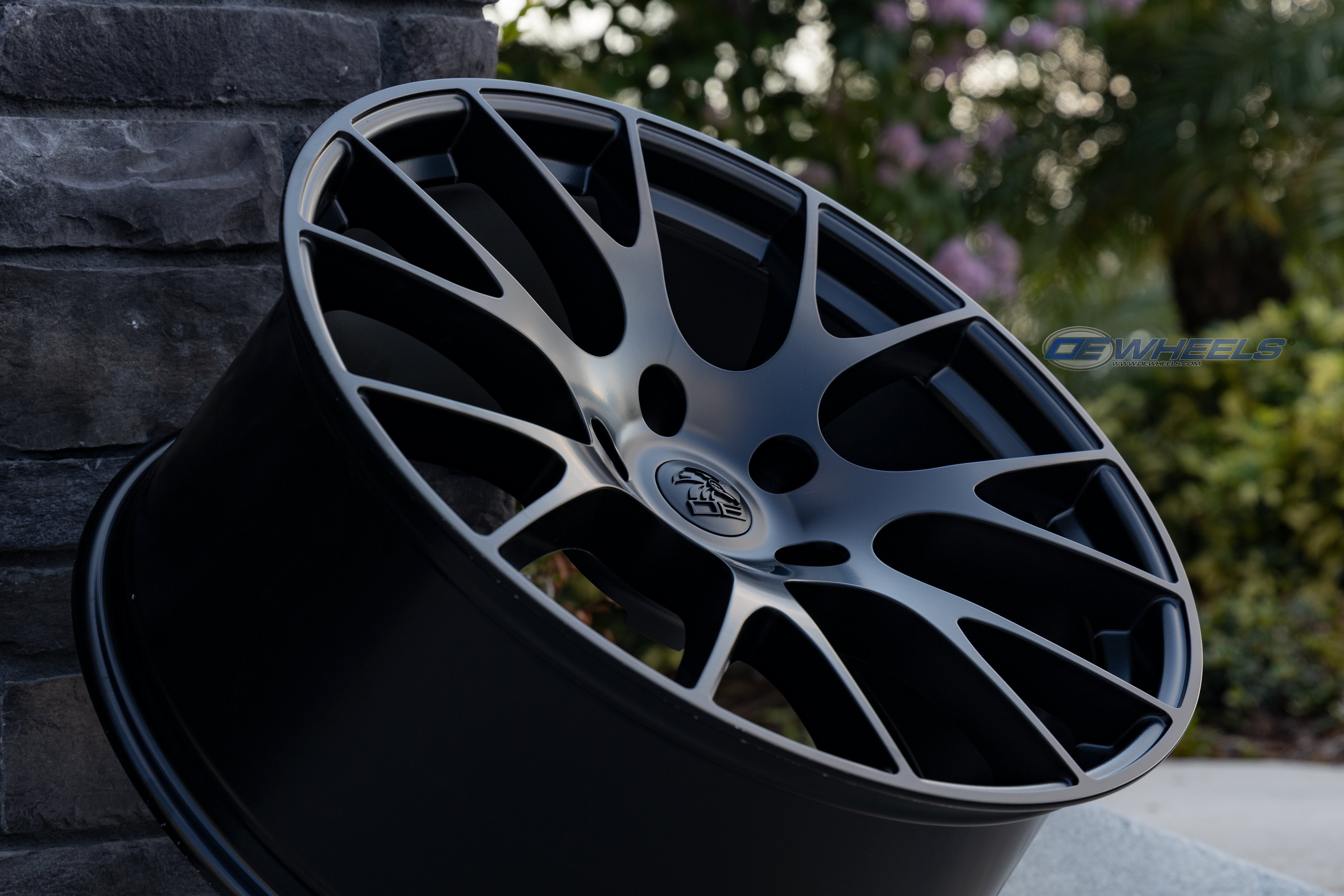 OE Wheels DG69-22100-5550-25B1 22" Replica fits Dodge RAM Hellcat 22x10 Black