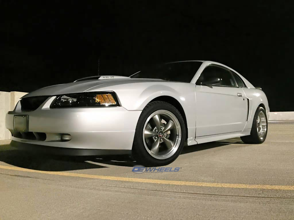 OE Wheels FR01-17105-5450-27AM 17" Replica fits Ford Mustang Bullitt Gunmetal