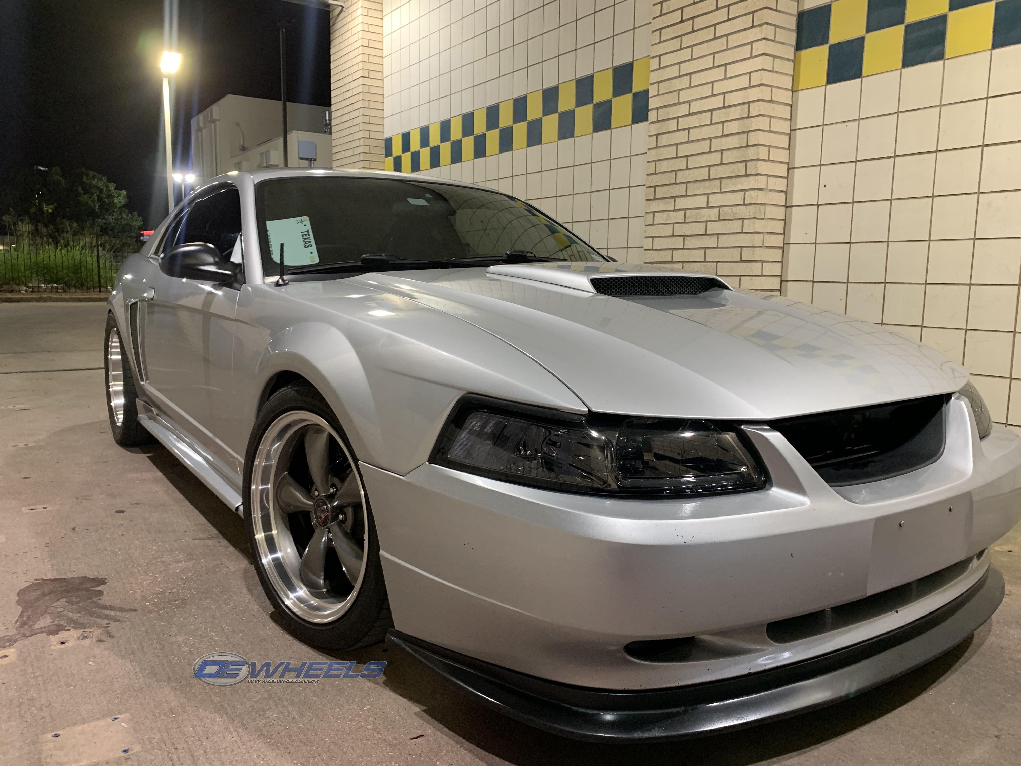 OE Wheels FR01-18100-5450-22AM 18" Replica fits Ford Mustang Bullitt Gunmetal