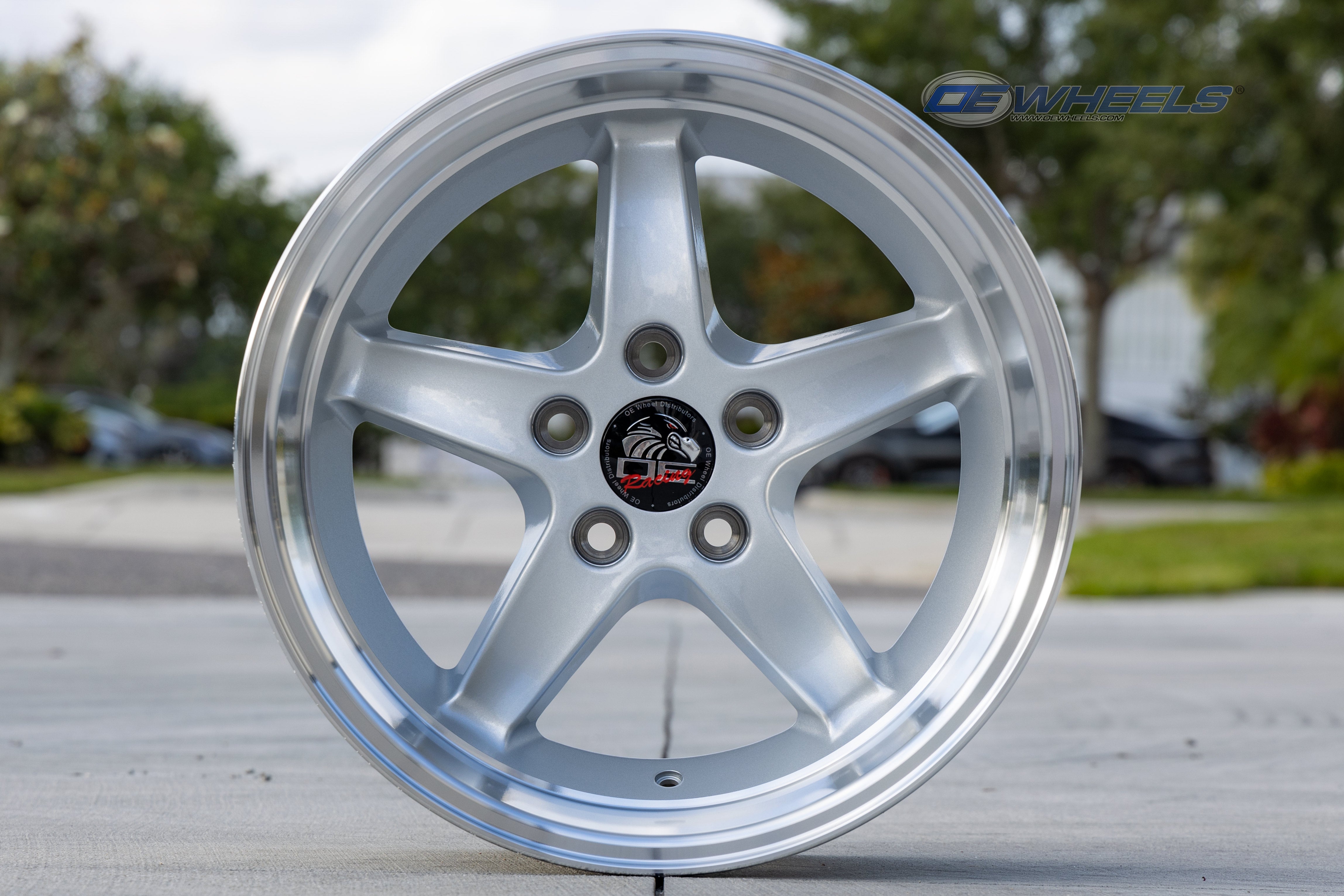 OE Wheels FR04B-D17090-5450-24SM 17" Replica fits Ford Mustang Cobra 17x9 Silver
