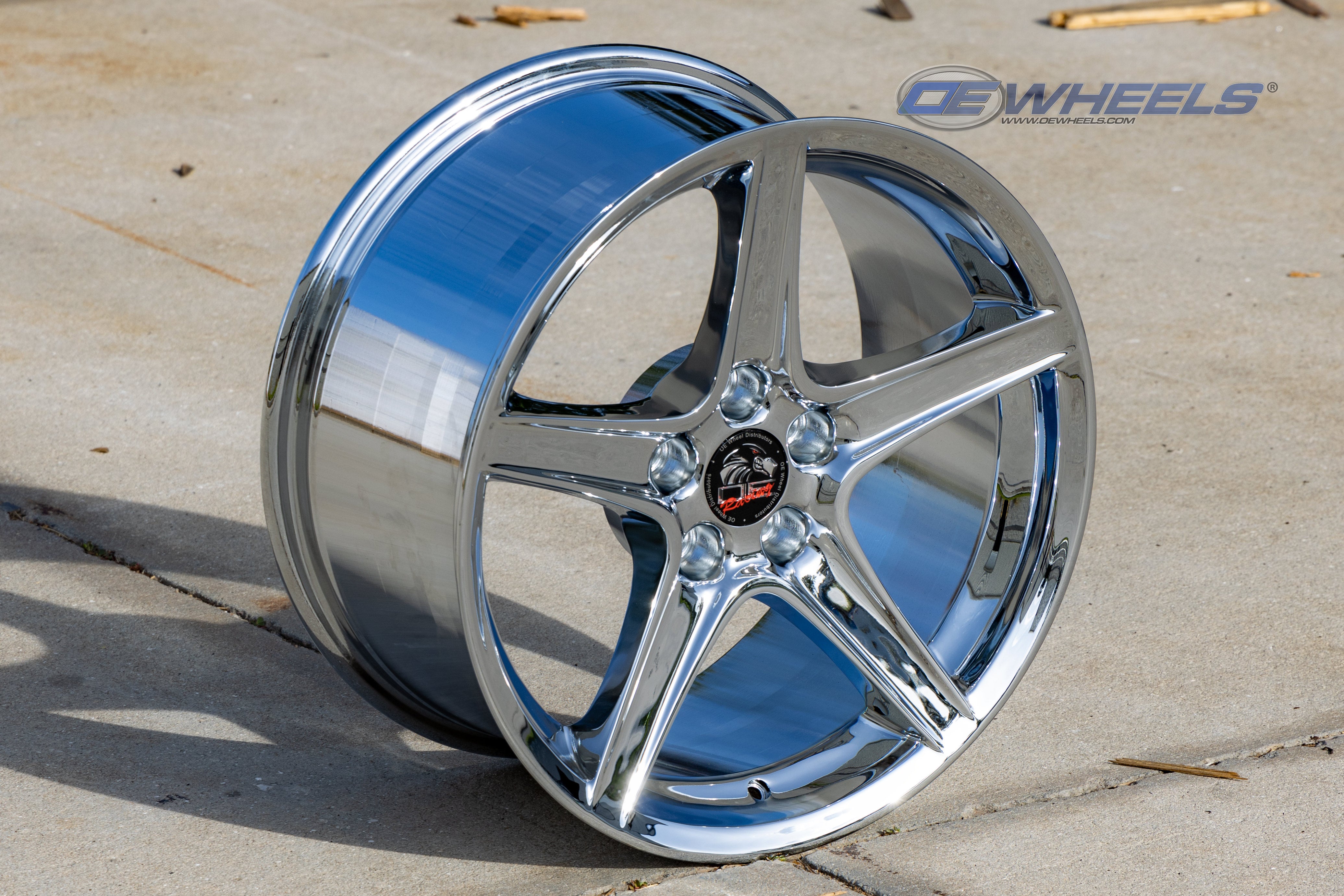 OE Wheels FR06B-18090-5450-24C 18" Replica FR06B fits Ford Mustang Saleen Chrome
