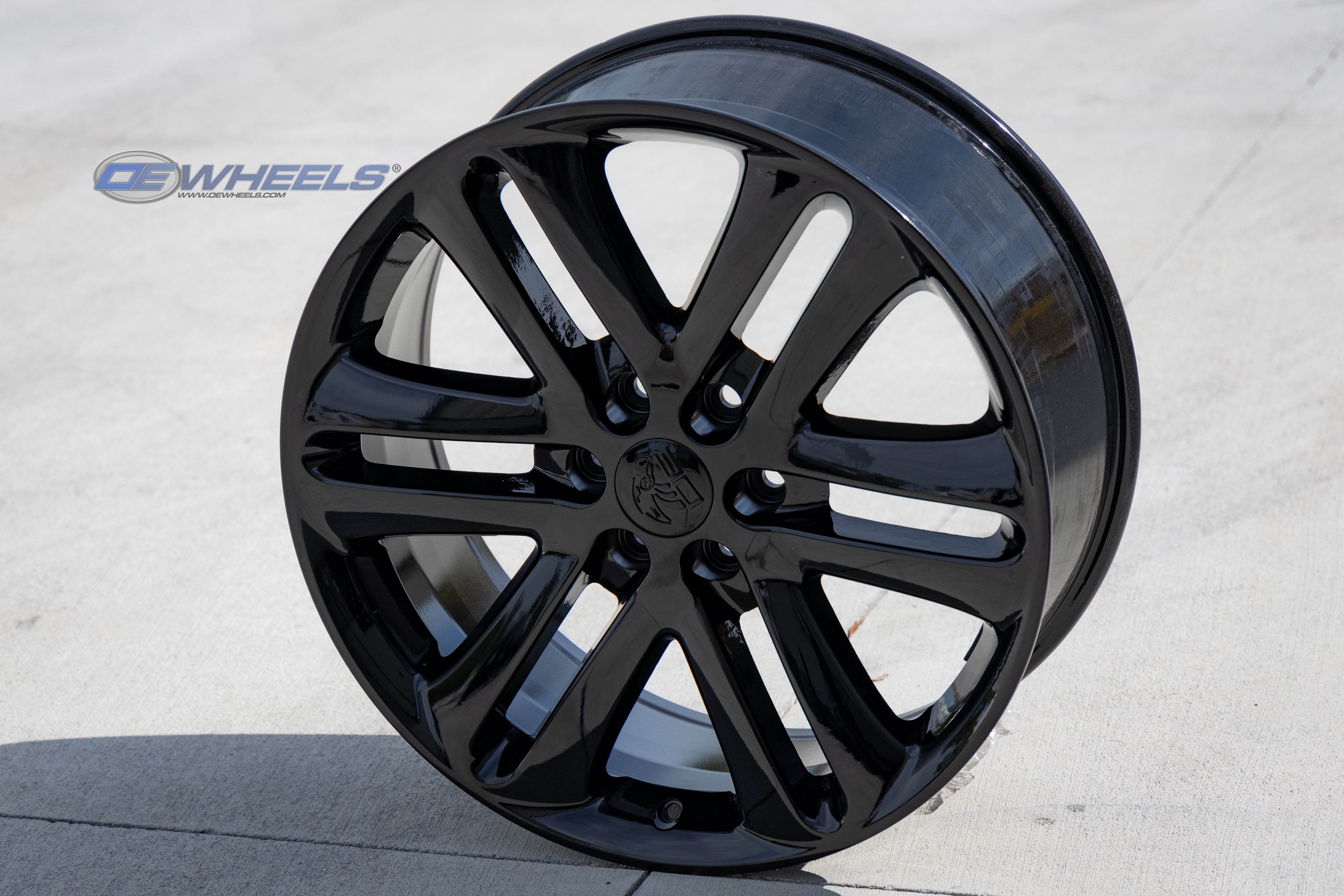 OE Wheels FR76-22090-6135-44B 22" Replica FR76 fits Ford F150 22x9 Gloss Black