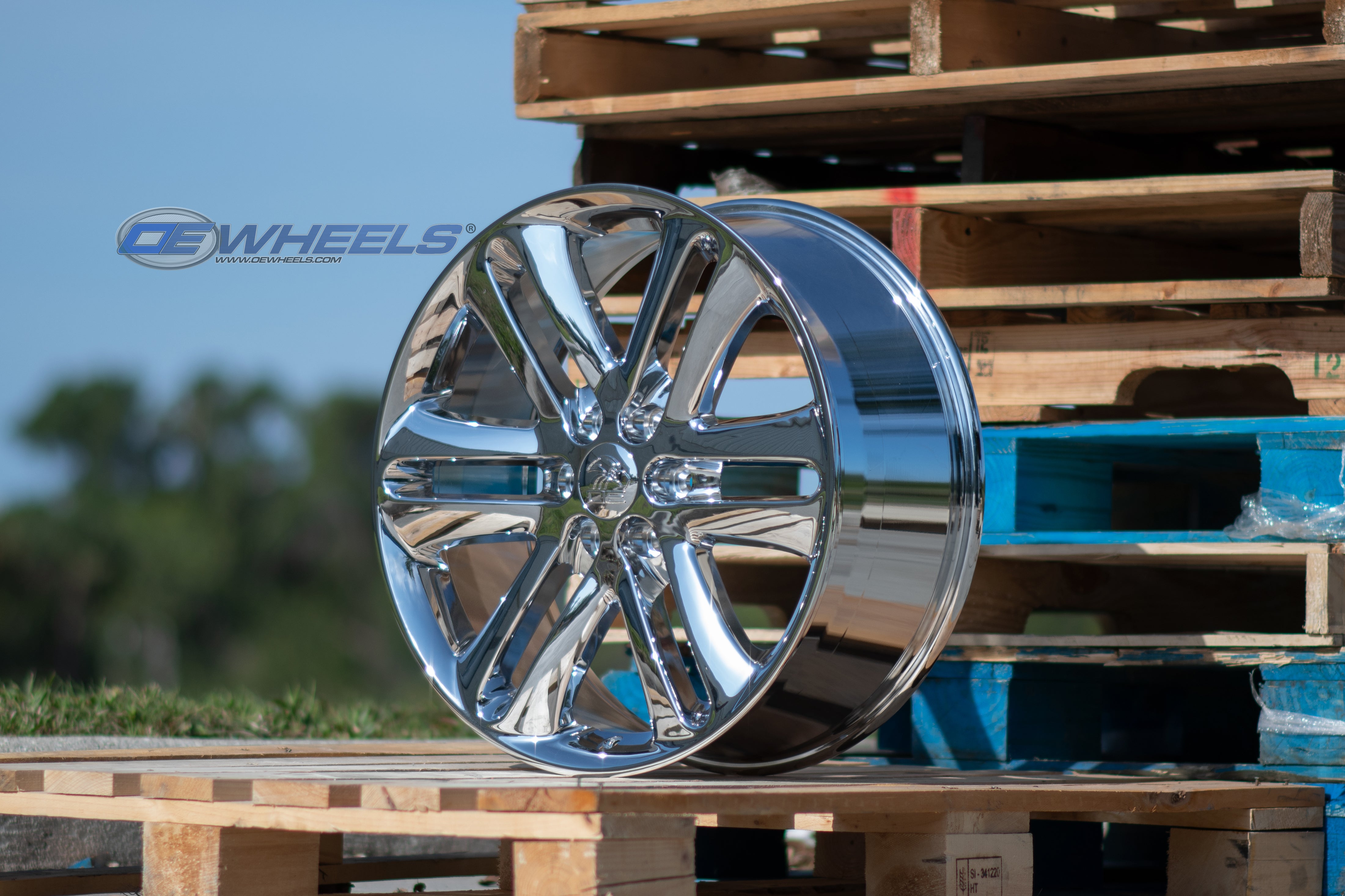 OE Wheels FR76-22090-6135-44C 22" Replica FR76 fits Ford F150 22x9 Chrome