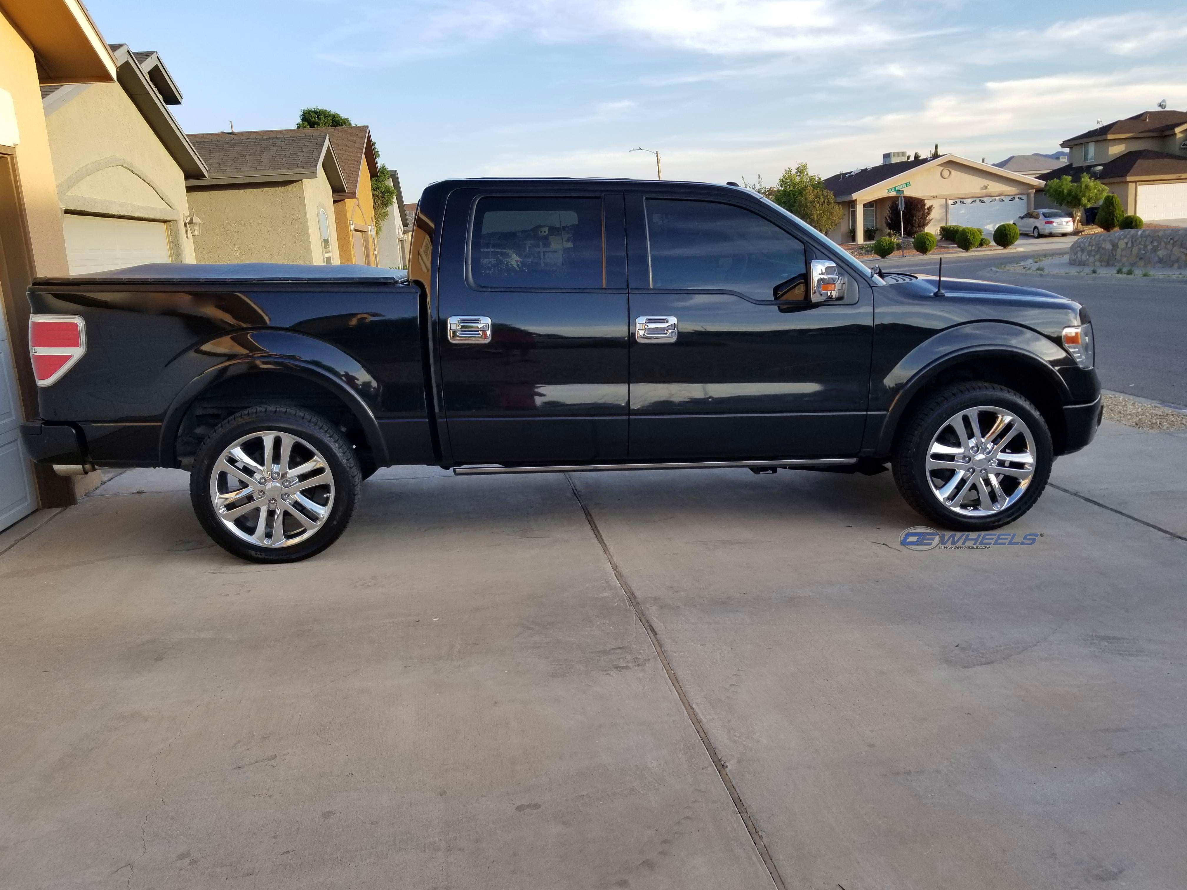 OE Wheels FR76-22090-6135-44C 22" Replica FR76 fits Ford F150 22x9 Chrome