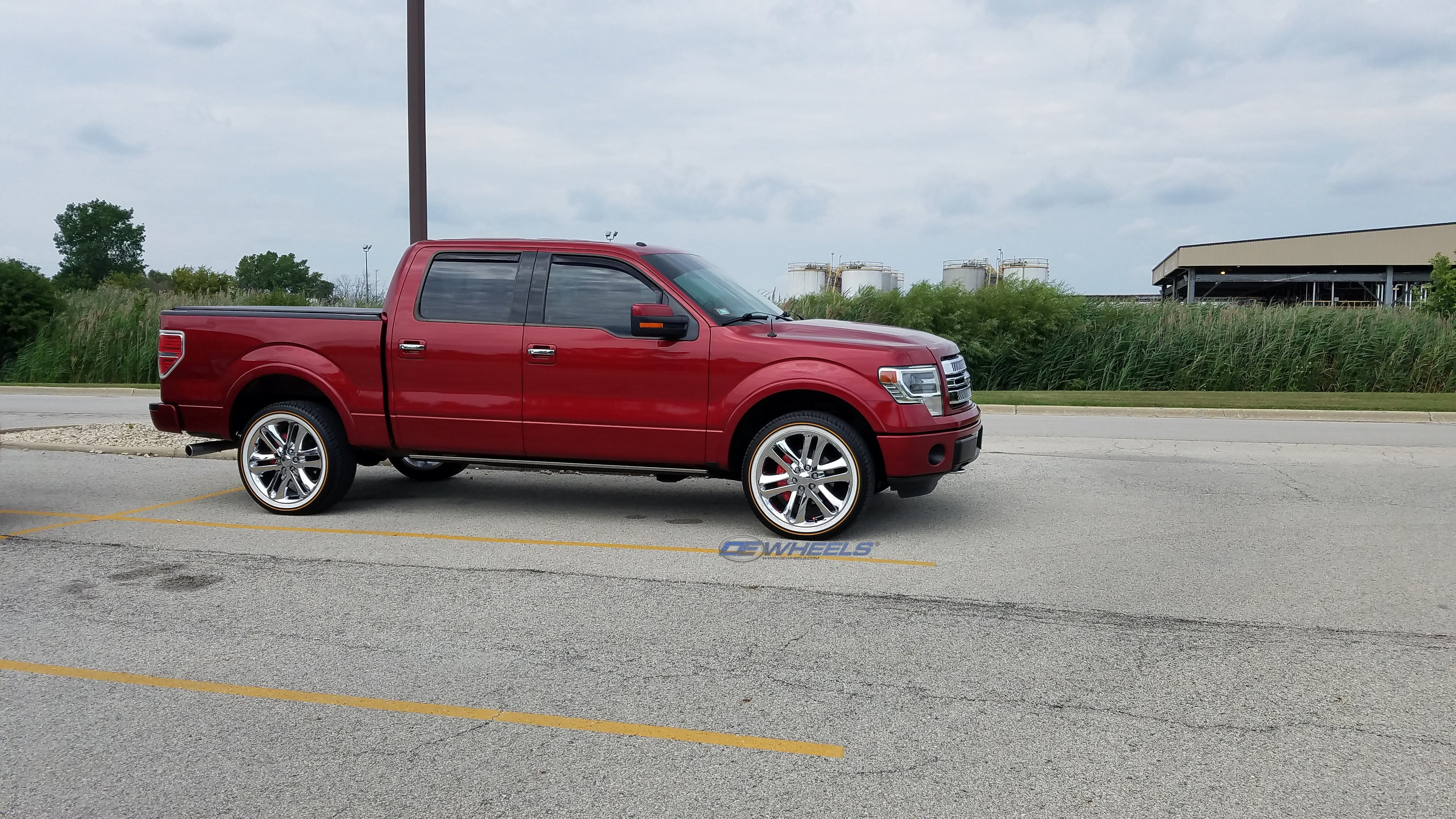 OE Wheels FR76-22090-6135-44C 22" Replica FR76 fits Ford F150 22x9 Chrome