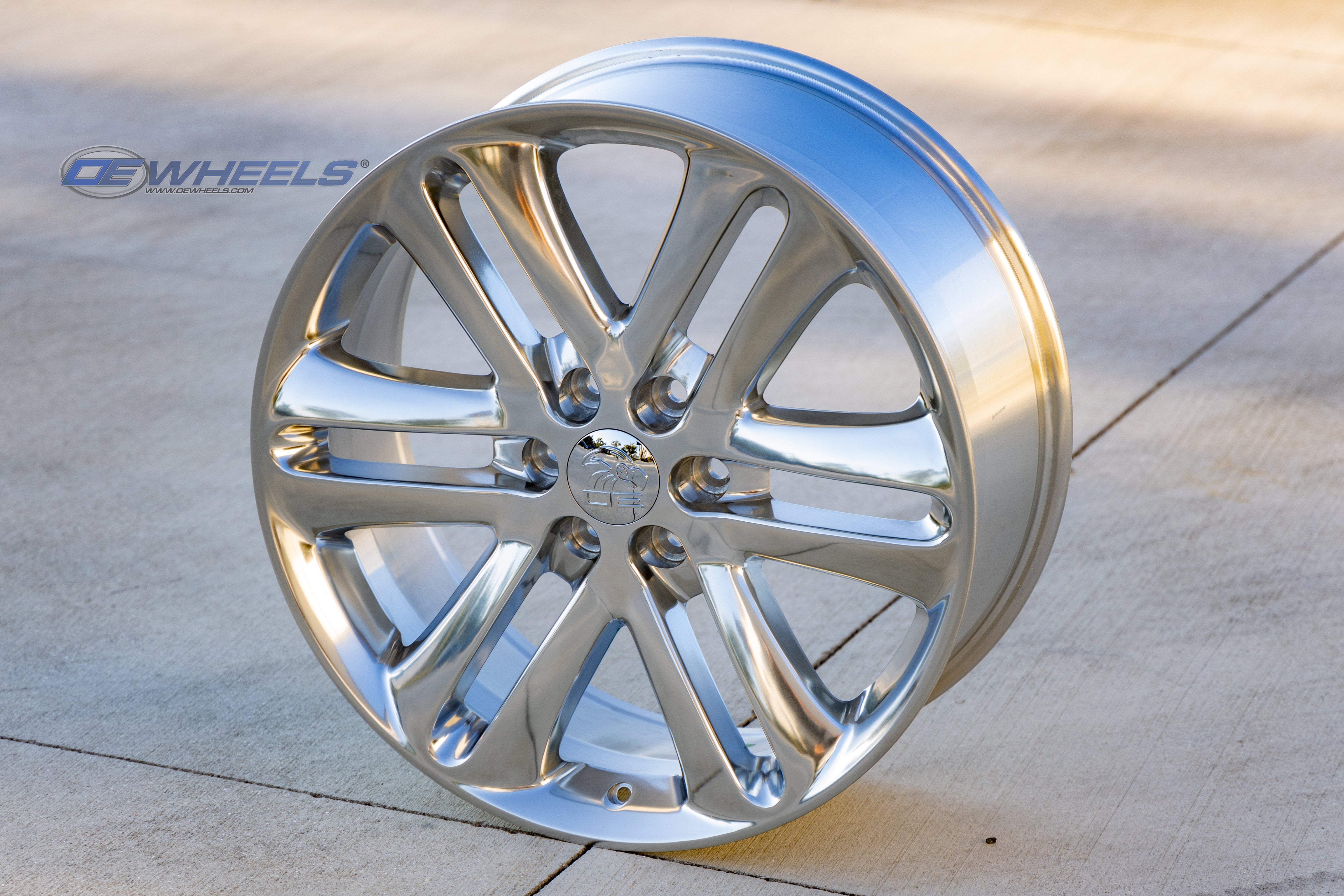 OE Wheels FR76-22090-6135-44P 22" Replica FR76 fits Ford F150 22x9 Polished