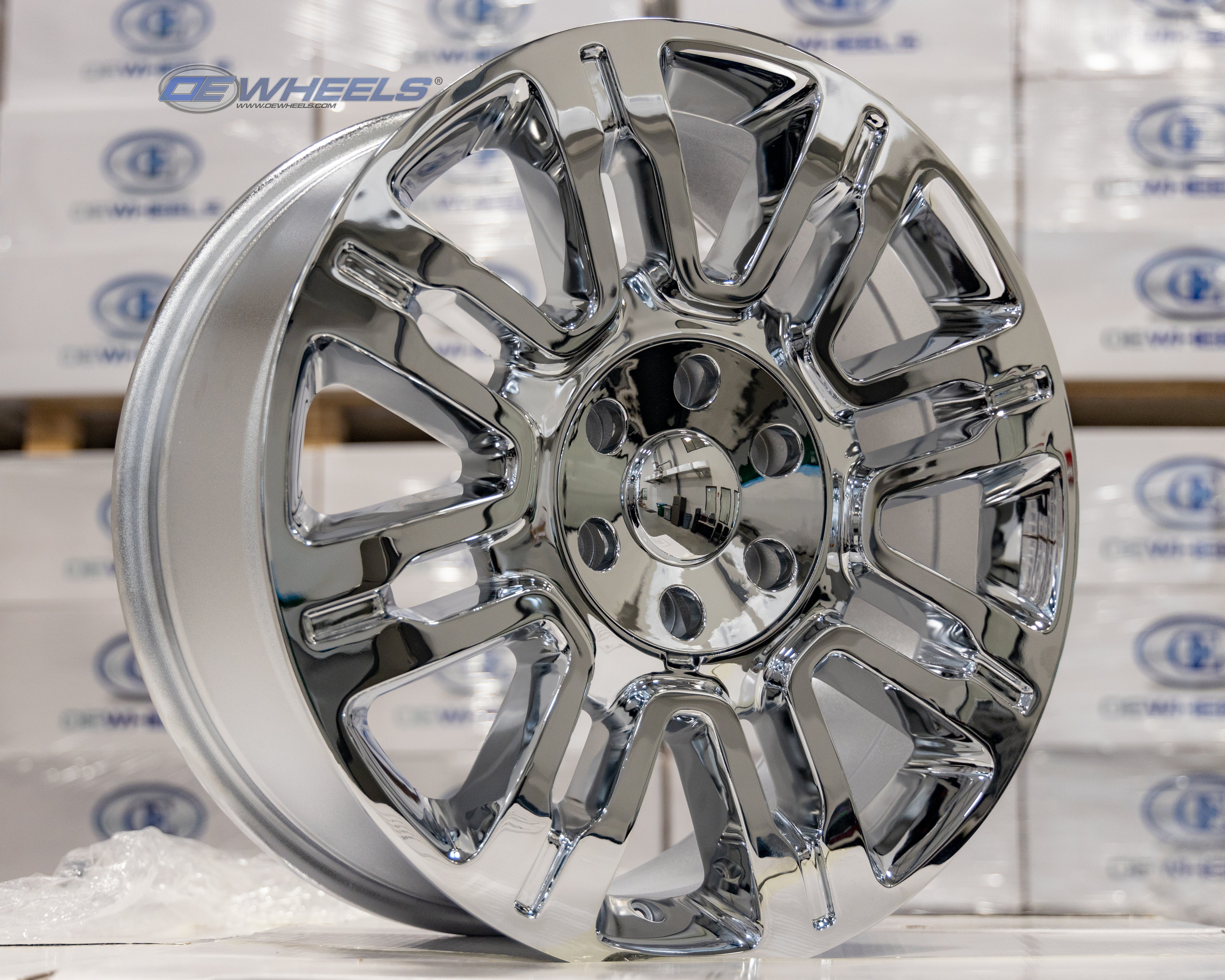 OE Wheels FR98-20085-6135-44C 20" Replica fits Ford Expedition 20x8.5 Chrome