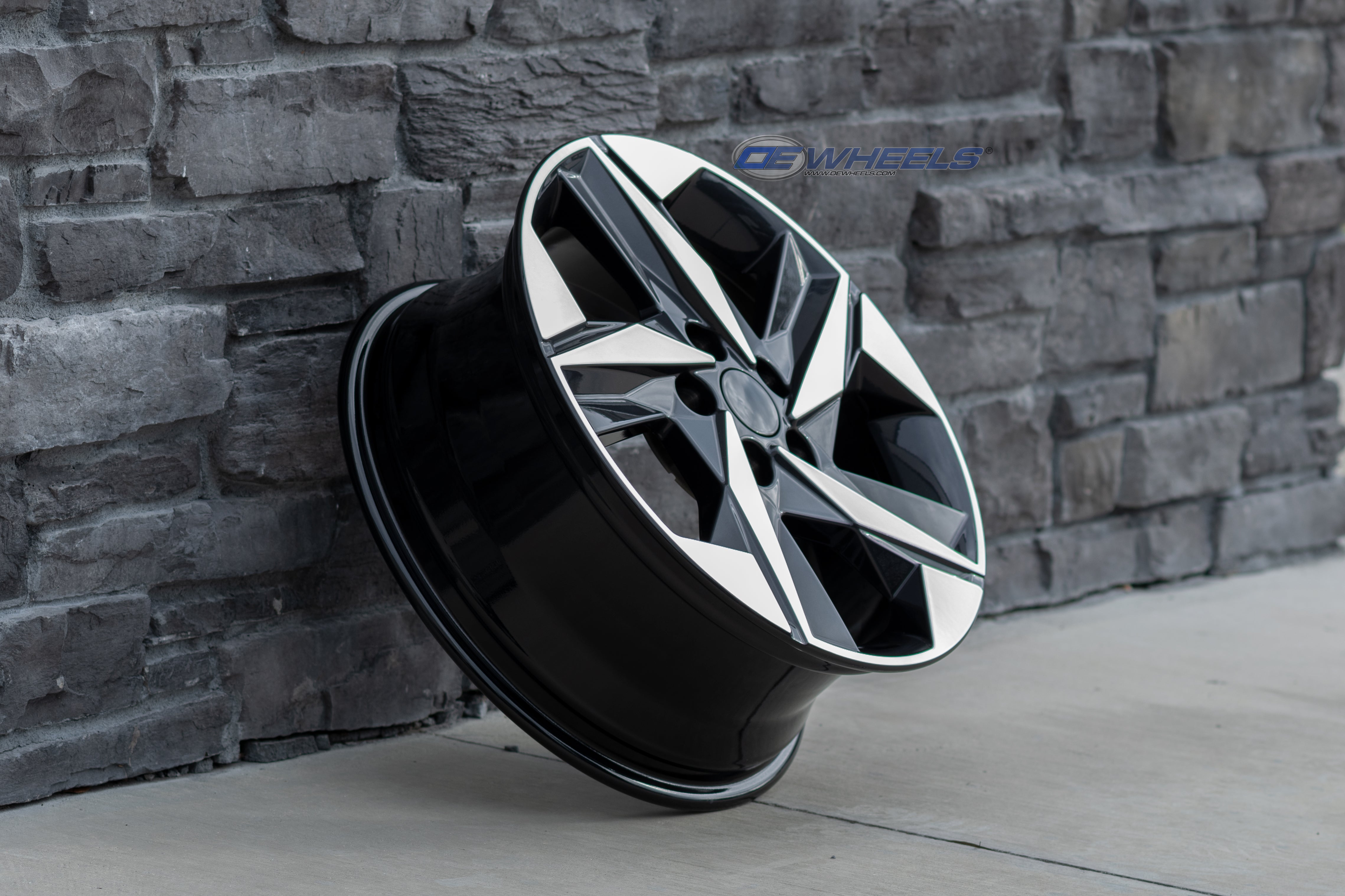 OE Wheels HY12-17070-5450-45MB 17" Replica HY12 fits Hyundai 17x7 Gloss Black