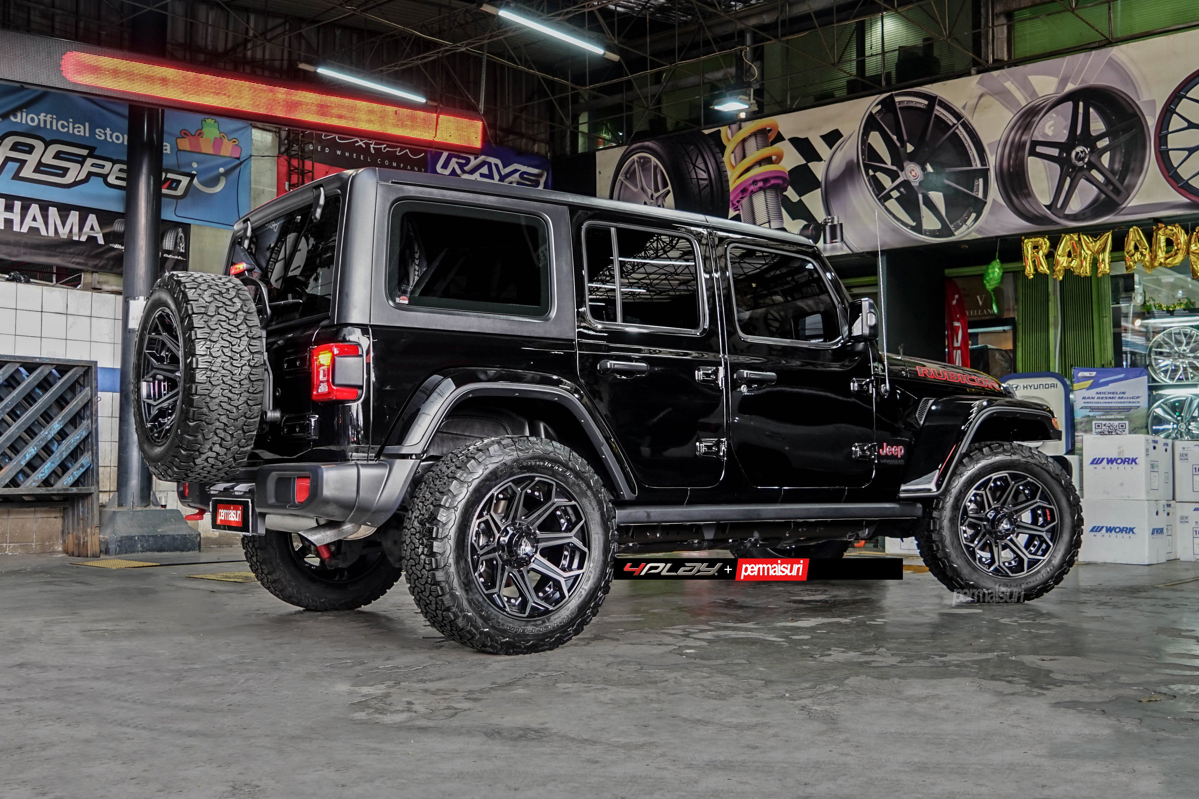 4PLAY 4P80R-20100-8170-24BBT Gen2 20x10 8x170mm -24et in Brushed Black