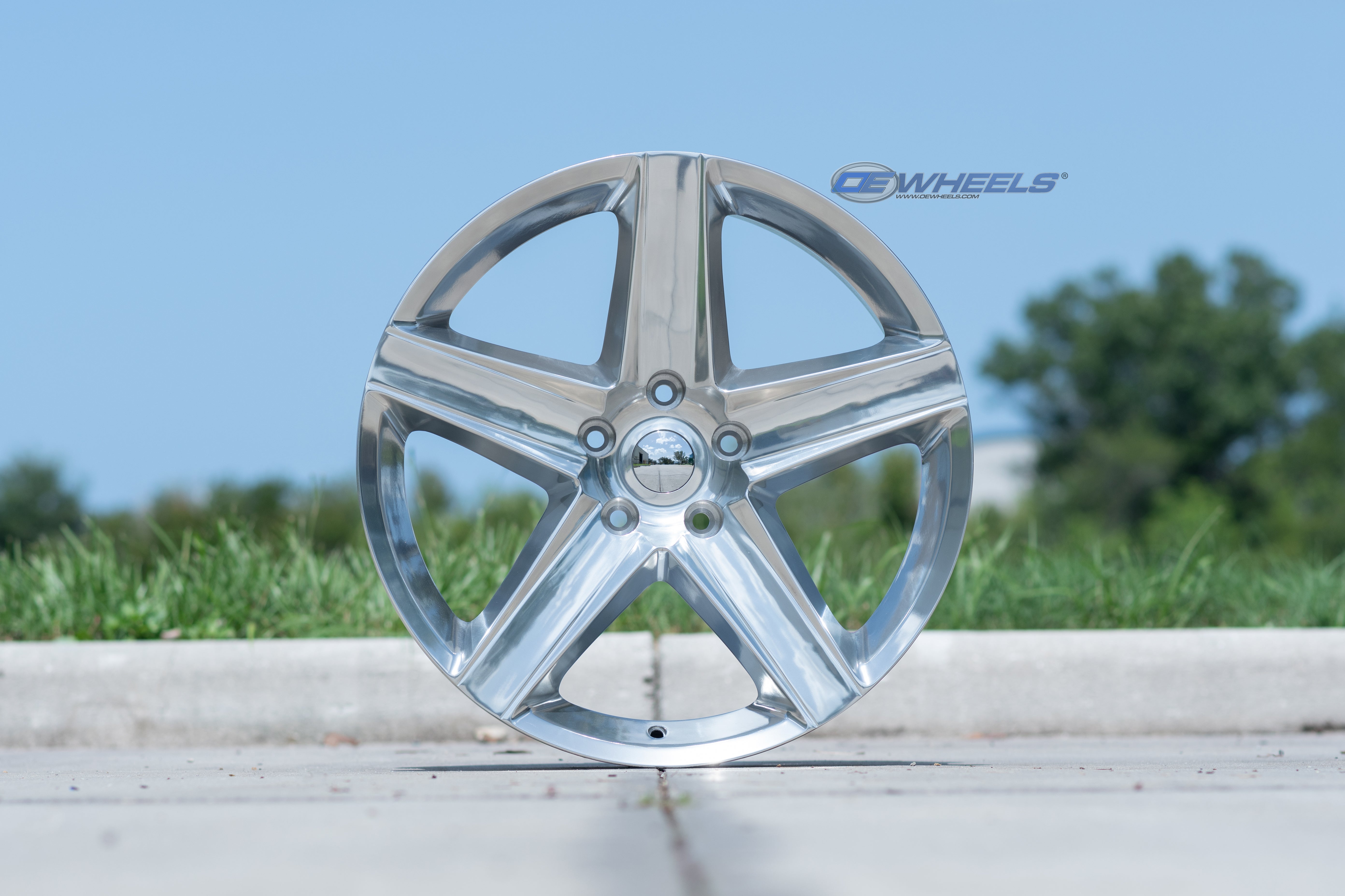 OE Wheels JP06-20090-5500-34P 20" Replica fits Jeep Grand Cherokee 20x9 Polished