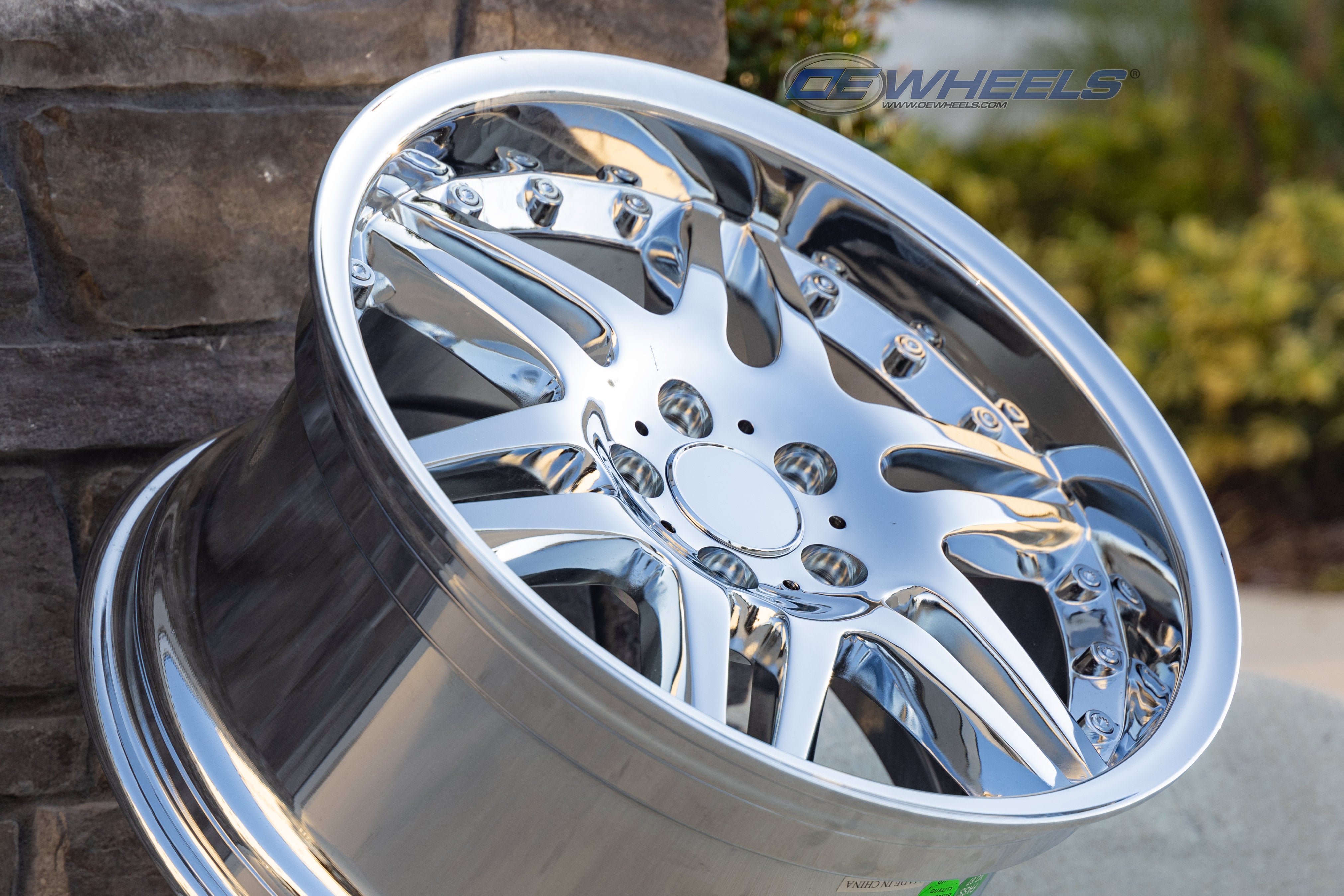 OE Wheels MB09-18085-5112-35C 18" Replica fits Mercedes Benz C Class Chrome