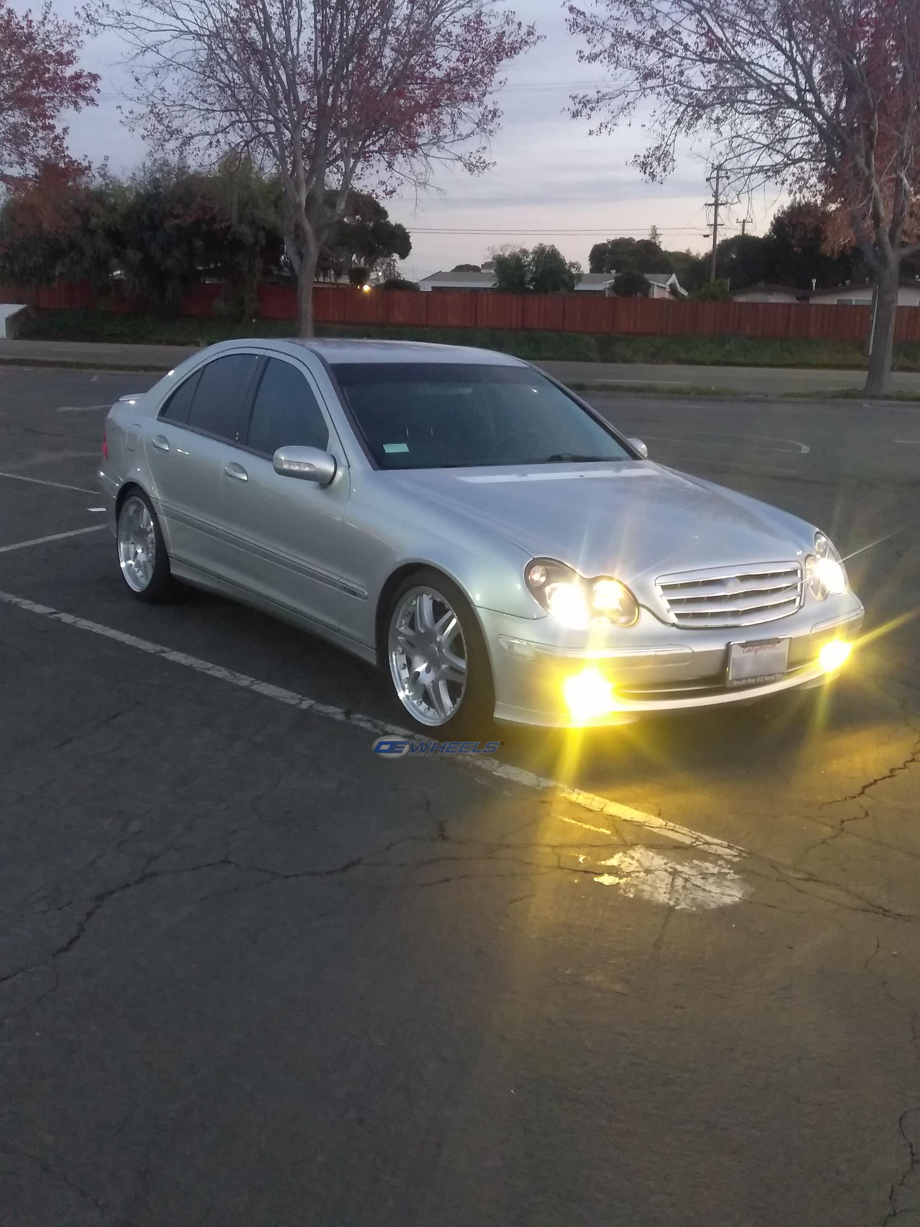 OE Wheels MB09-18085-5112-35MS 18" Replica fits Mercedes Benz C Class Silver