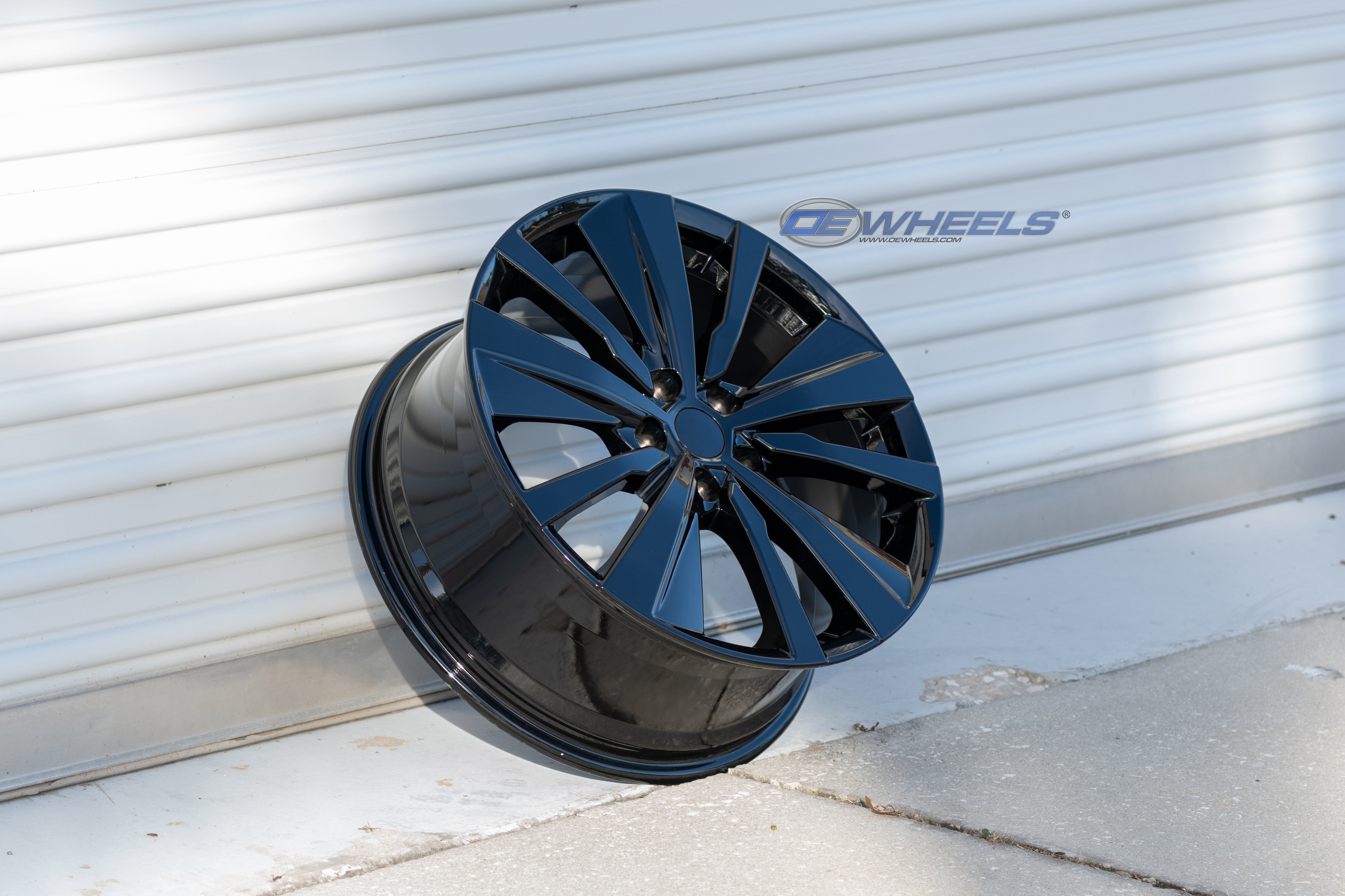 OE Wheels NS29-19080-5450-55B 19" Replica NS29 fits Nissan Altima 19x8 Black