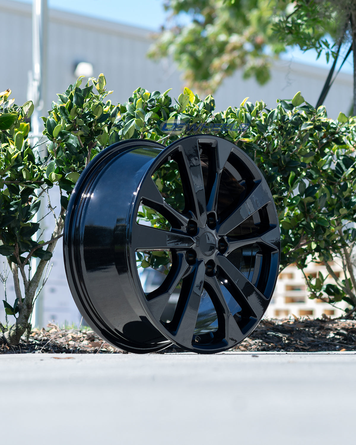OE Wheels NS30-18075-5450-55B 18" Replica fits Nissan Altima 18x7.5 Gloss Black