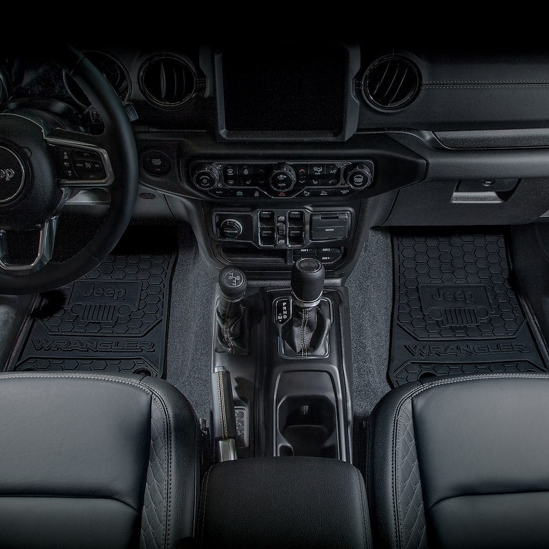 PLASTICOLOR 001805R01 fits JEEP APP SPECIFIC MATS