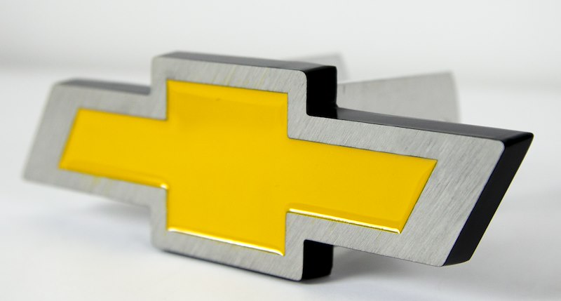 PLASTICOLOR 002207R01 fits CHEVY BOWTIE - BRUSHED
