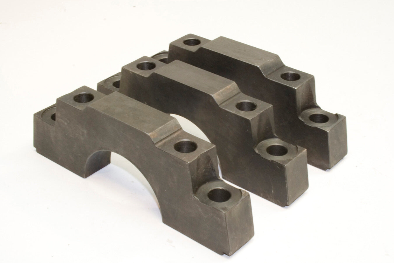 PRW INDUSTRIES, INC. 1735001 Billet Main Caps 67-86 fits Chevy 350 4-Bolt Repl.