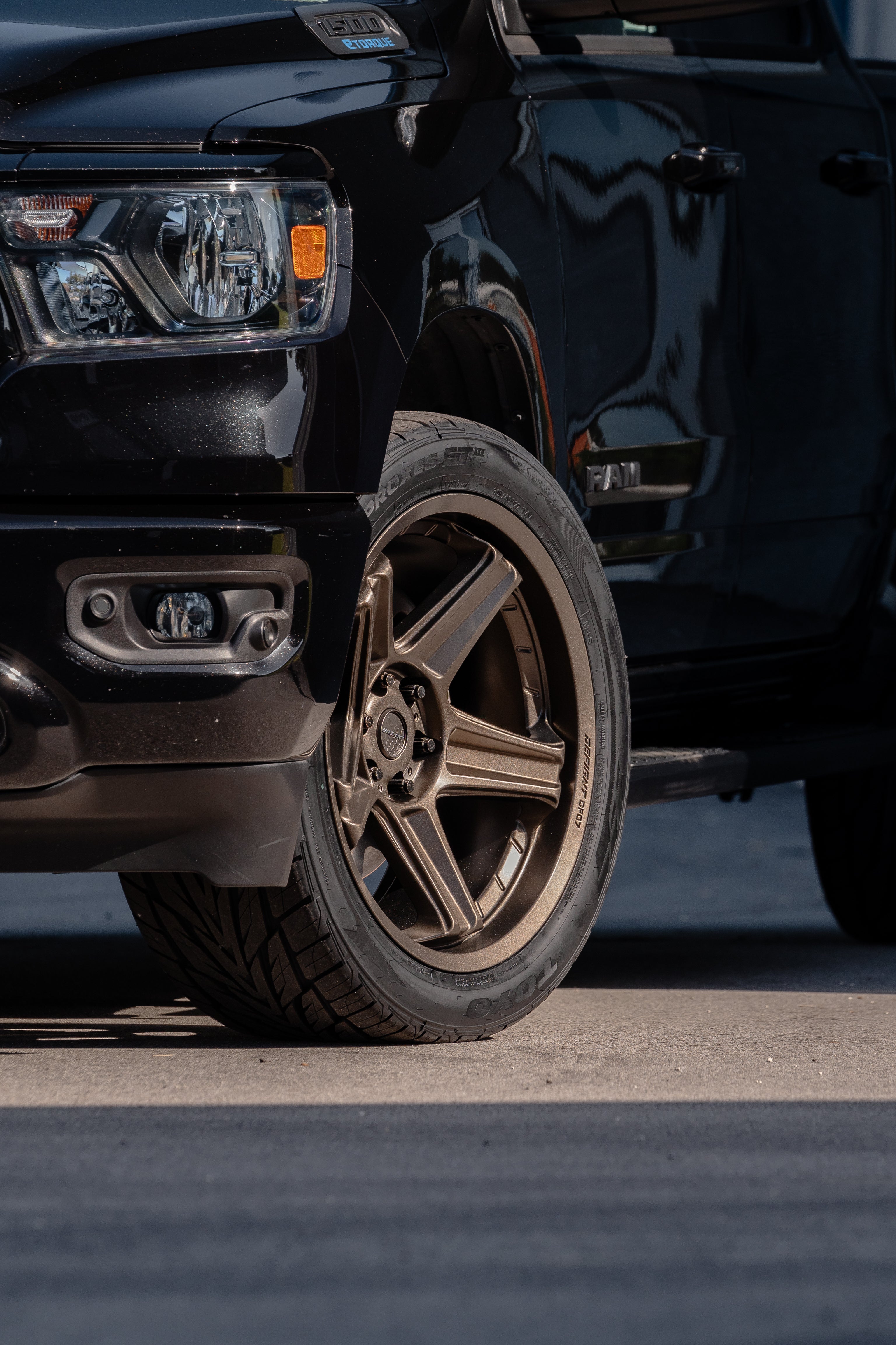 DEFIANT DF07-22100-6550-12BR 22x10 6x5.5" -12et in Bronze
