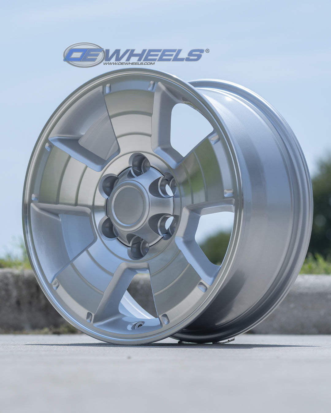 OE Wheels TY09-17075-6550-30MS 17" Replica fits Toyota 4Runner 17x7.5 Silver