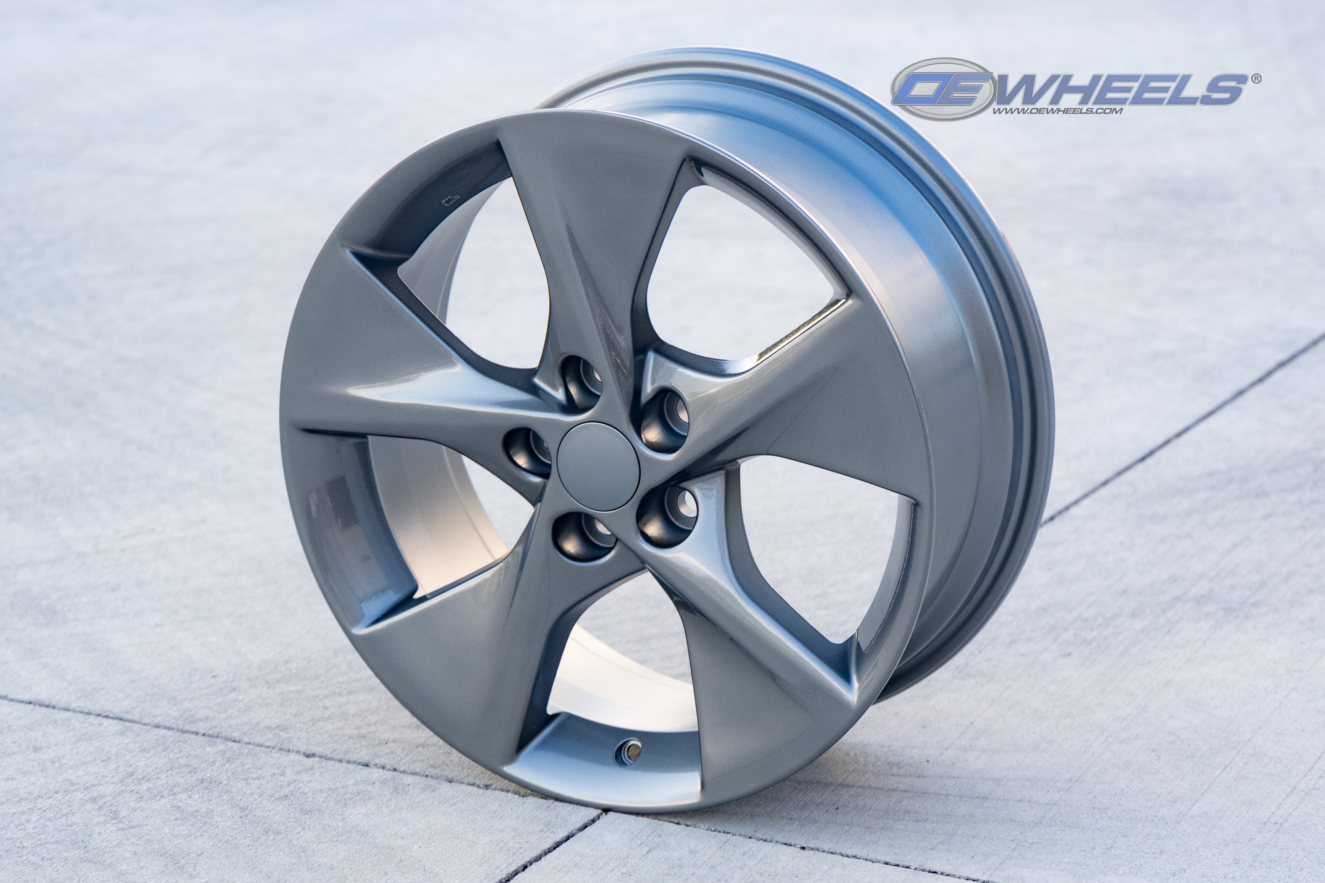 OE Wheels TY12-18075-5450-45G 18" Replica TY12 fits Toyota Camry 18x7.5 Gunmetal
