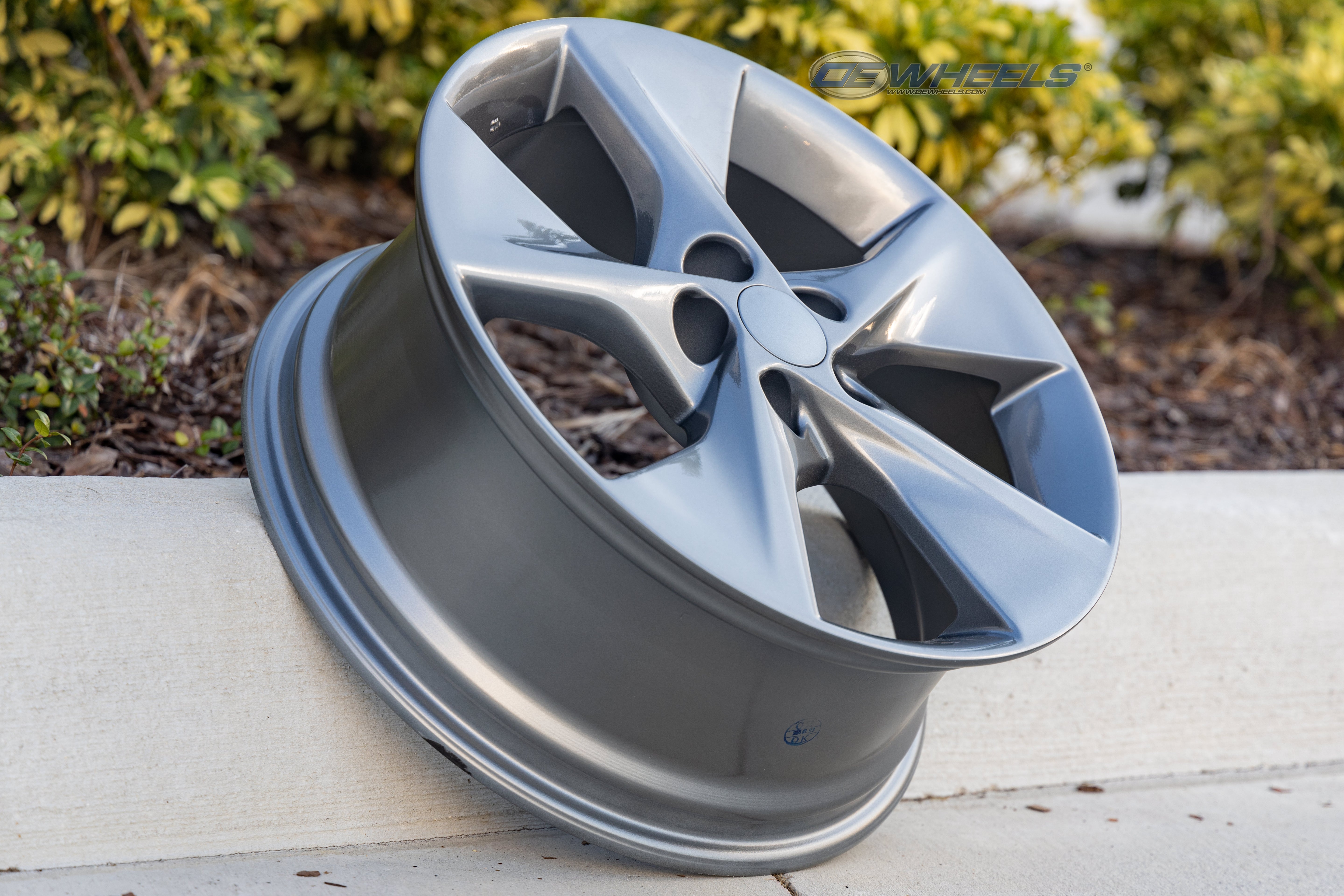 OE Wheels TY12-18075-5450-45G 18" Replica TY12 fits Toyota Camry 18x7.5 Gunmetal