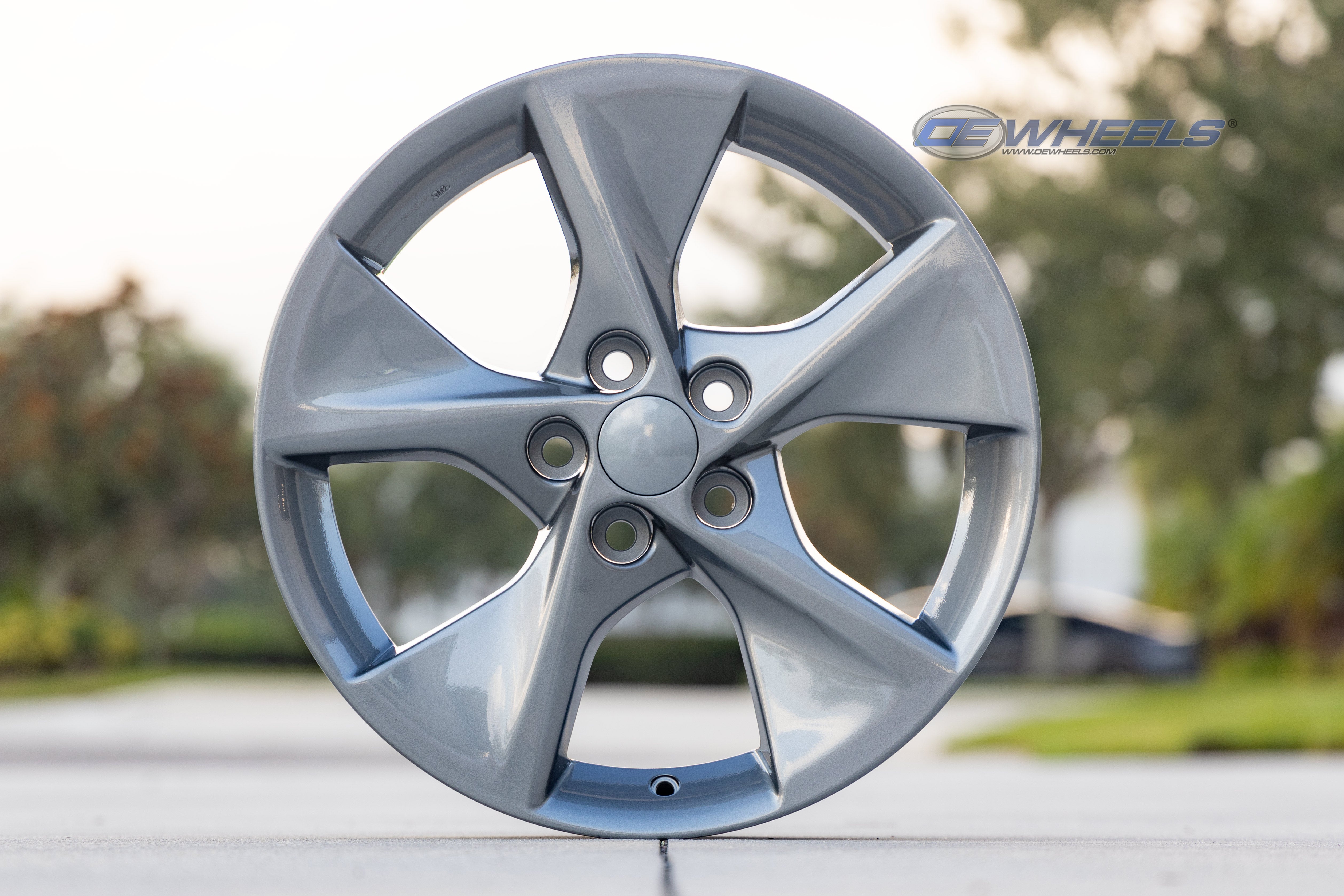 OE Wheels TY12-18075-5450-45G 18" Replica TY12 fits Toyota Camry 18x7.5 Gunmetal