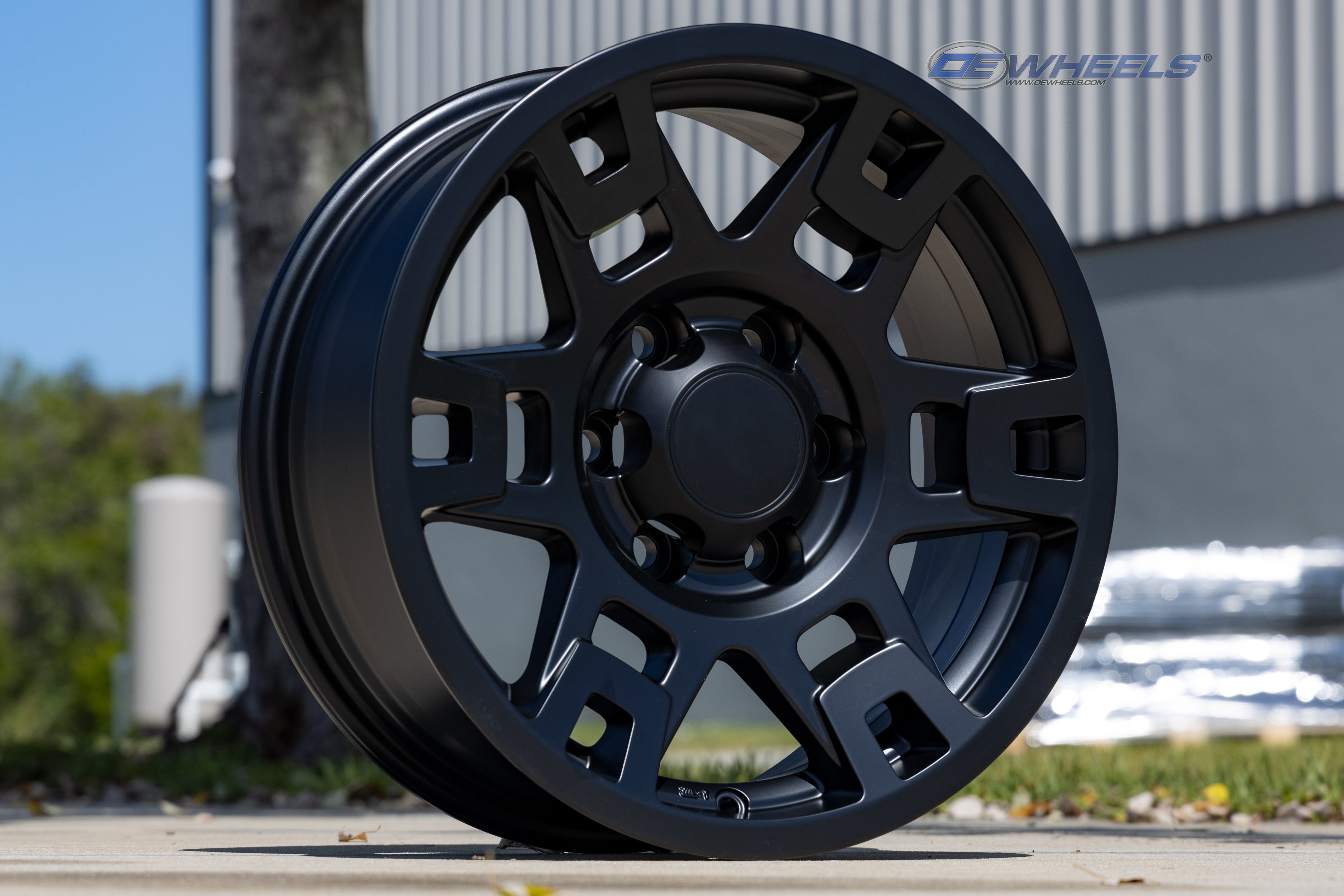 OE Wheels TY16B-17070-6550-4B1 17" Replica TY16B fits Toyota 4Runner Satin Black