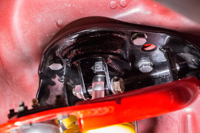 UMI Performance UMI 2048-300 Performance 93-02 fits Chevrolet Camaro Double Adj.