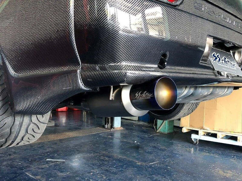 GReddy 44889112 Garage 89-94 fits Nissan Skyline GT-R Ti Exhaust R32 w/ 90mm Mai