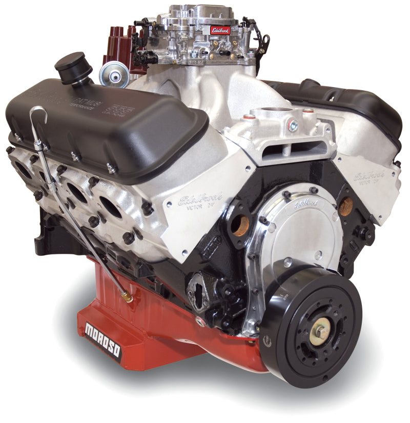 Edelbrock 49550 Crate Engine Edelbrock/Pat Musi 555 RPM XT BBC 675 HP Stock Exhaust Port Location