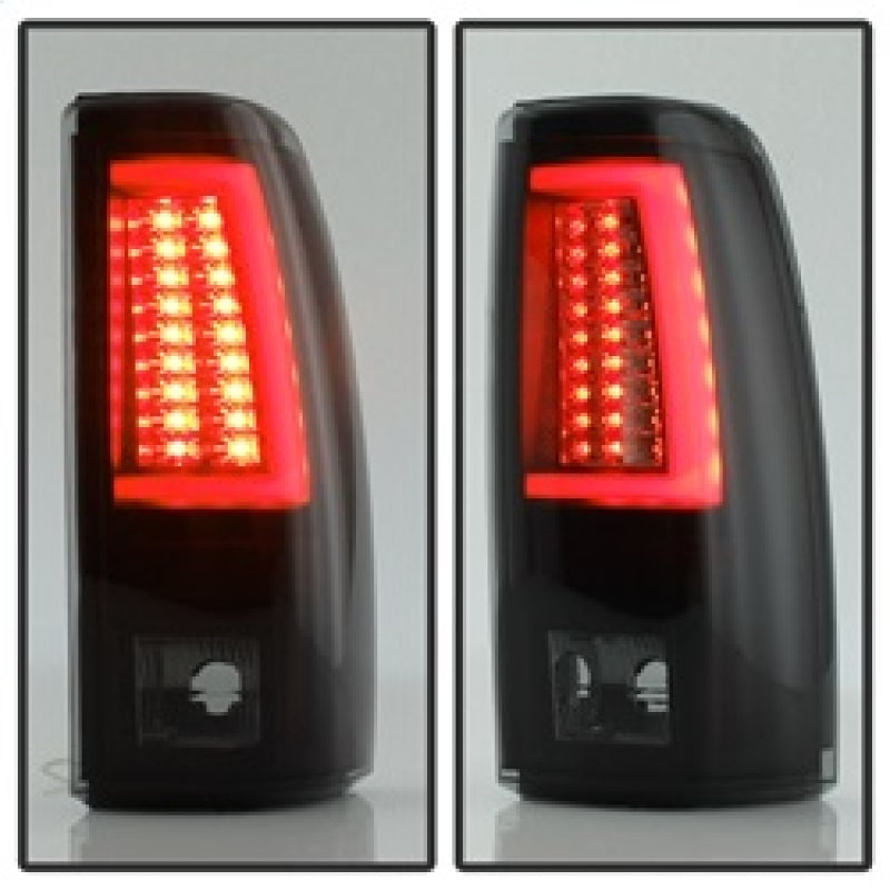 Spyder 5083272 fits Chevy 03-06 Silverado (Does Not Fit Stepside) Version 2 LED