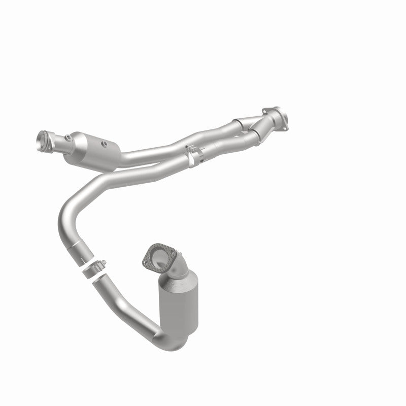 Magnaflow 21-710 Conv DF 2015-2017 Transit-150 V6 3.5 OEM Underbody