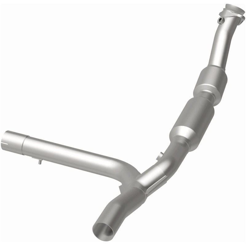 Magnaflow 4583622 02-03 fits Ford F-150 5.4L Direct Fit Converter