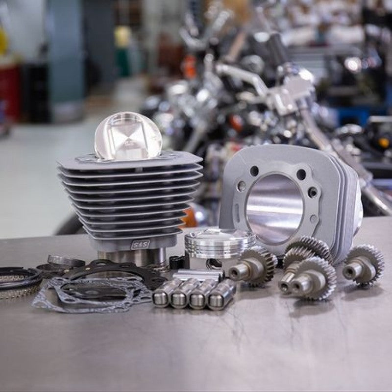 S&S 910-0702 Cycle 00-21 Sportster Models 1200cc to 1250cc Hooligan Kit - Silver