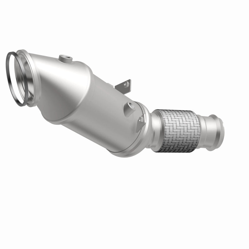 Magnaflow 280543 18-22 fits BMW 530e OEM Grade Federal / EPA Compliant Direct-Fit Catalytic Converter